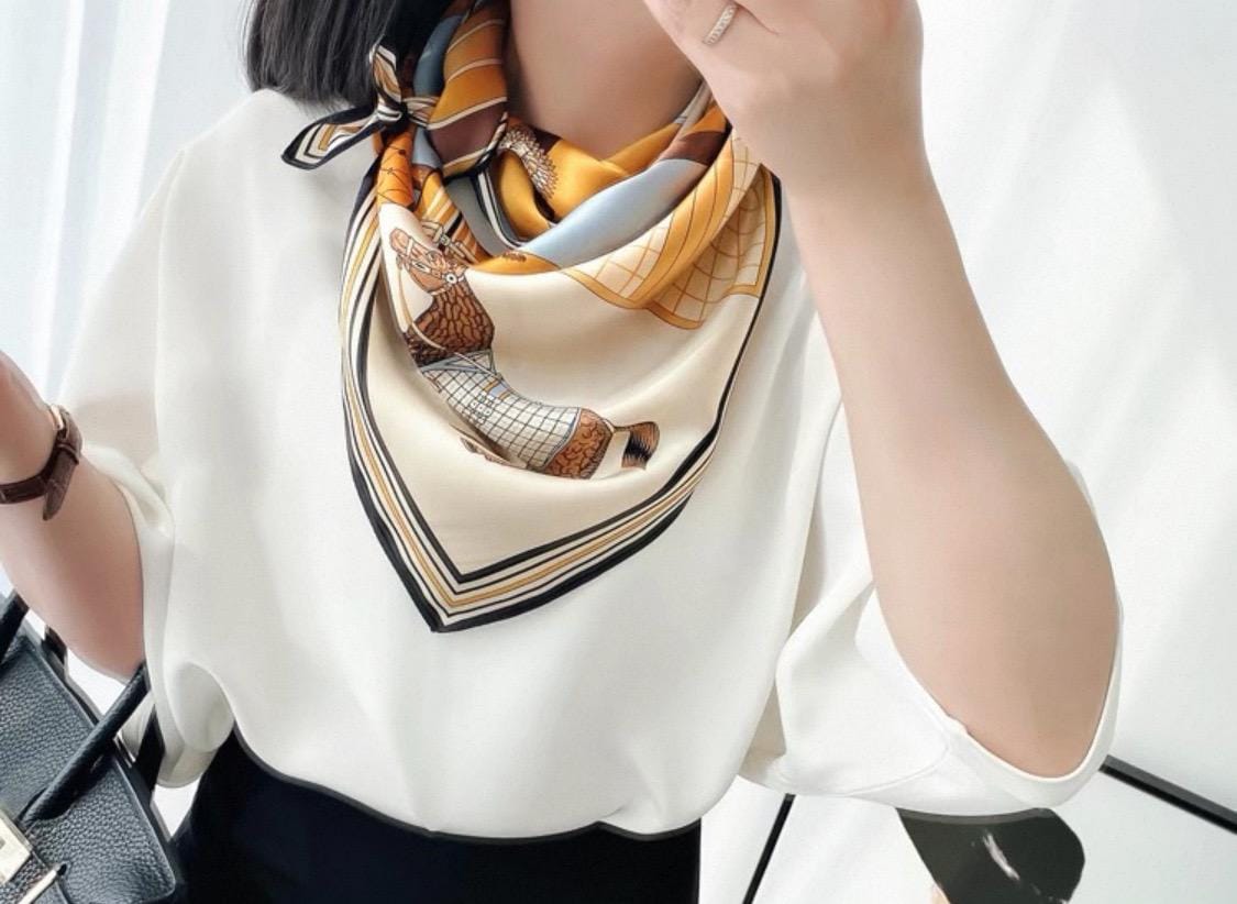 100% Mulberry Silk Scarf 35”×35” 90×90 cm Equestrian Horse Print Silk Scarf | Vintage Patchwork Square Scarf