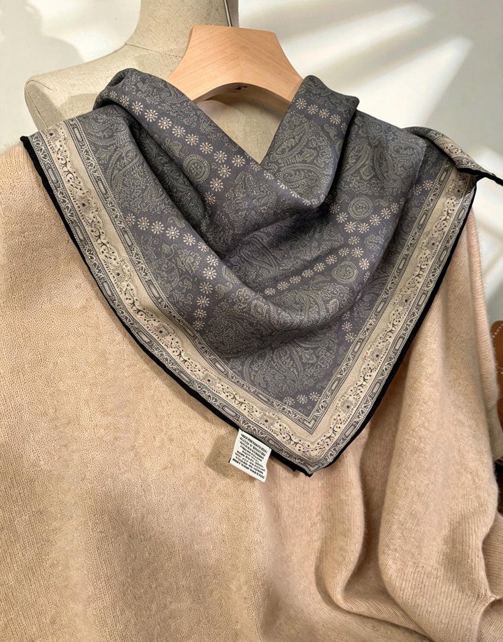 Paisley Old Money Silk Wool Scarf, Luxury Double-Sided Square Head Wrap, Elegant 27" Small Shawl, Chic Neck Tie, Premium Gift for Her