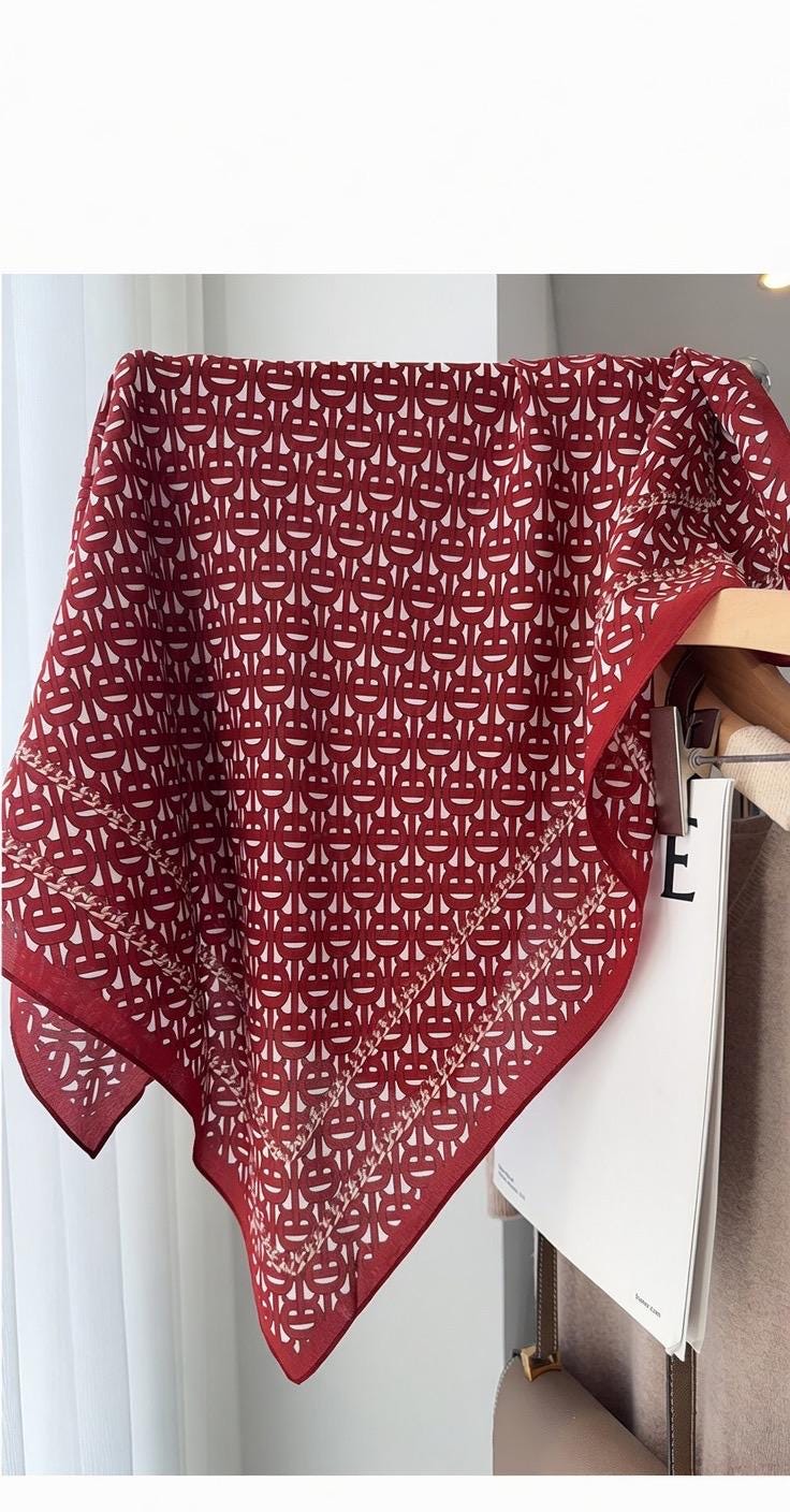 Wrapwhisper 100% Mulberry Silk Scarf for Women, Luxury 26x26 in Silk Crepe De Chine Square Headscarf, Neck Tie, Elegant Summer gift