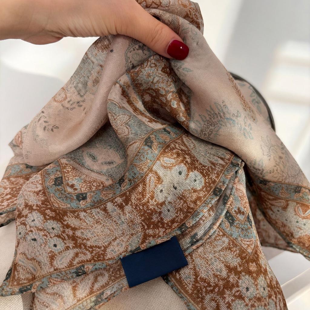 Classic Paisley Sili Gauze Silk Scarf, Summer Garden Mulberry Silk Neckerchief for Women, Elegant Decorative Bandana, 25" Square Scarf