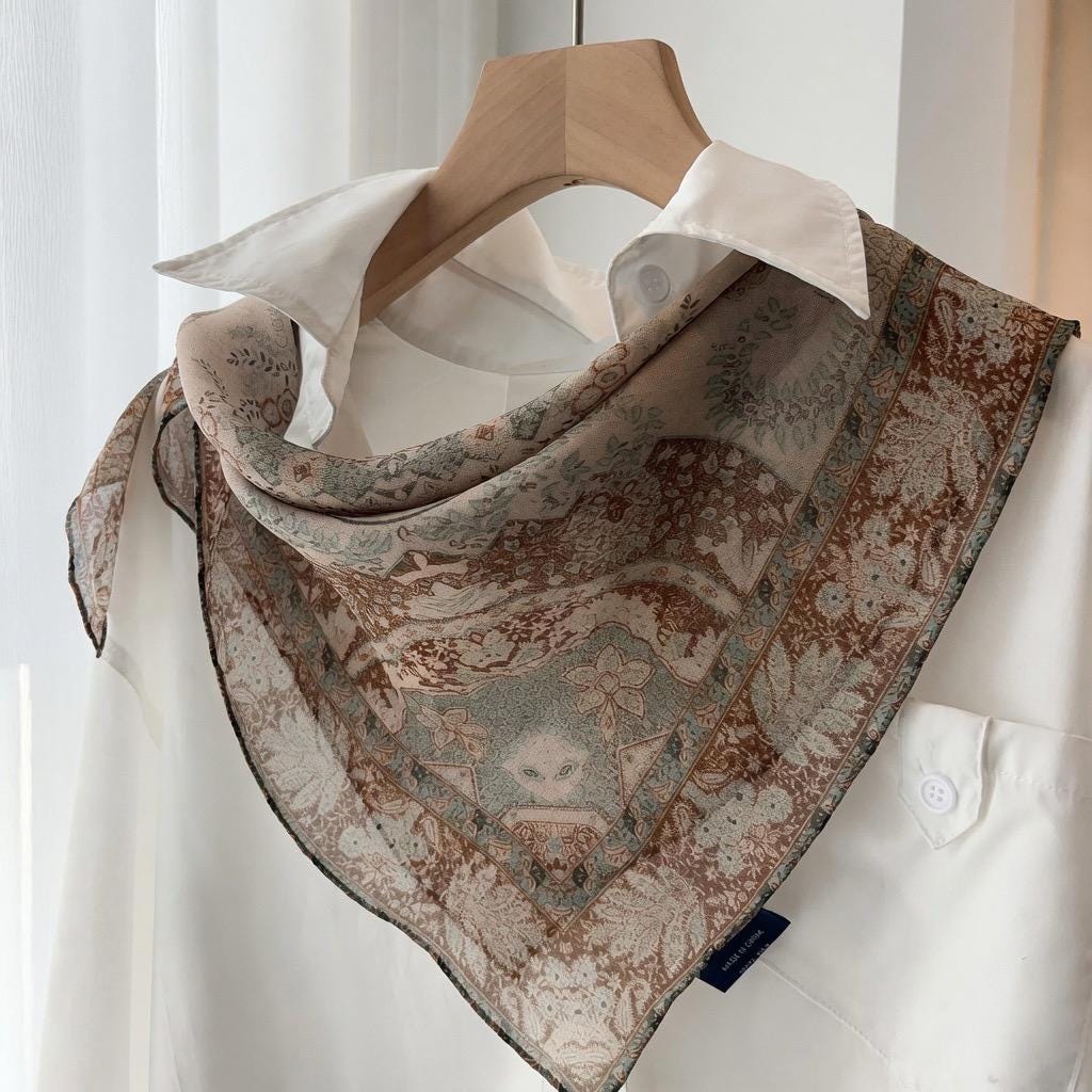 Classic Paisley Sili Gauze Silk Scarf, Summer Garden Mulberry Silk Neckerchief for Women, Elegant Decorative Bandana, 25" Square Scarf