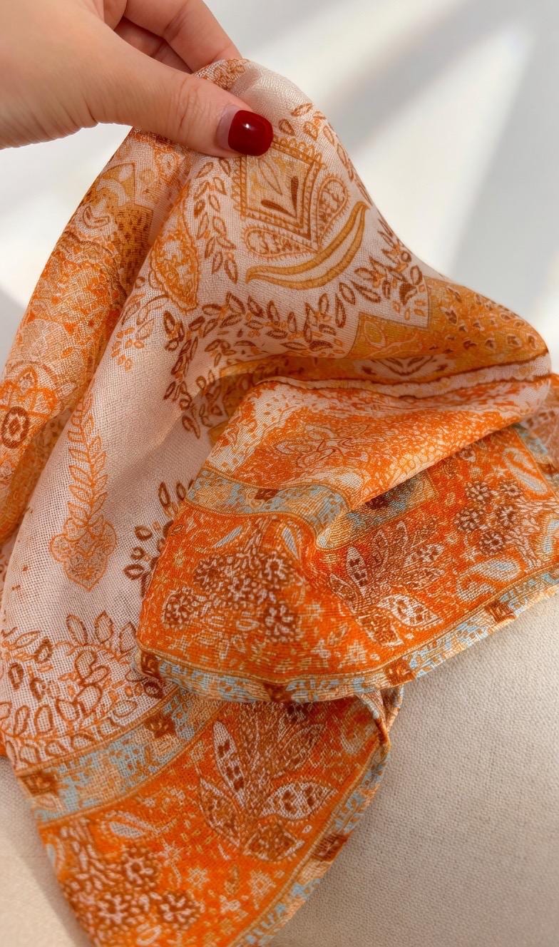 Classic Paisley Sili Gauze Silk Scarf, Summer Garden Mulberry Silk Neckerchief for Women, Elegant Decorative Bandana, 25" Square Scarf