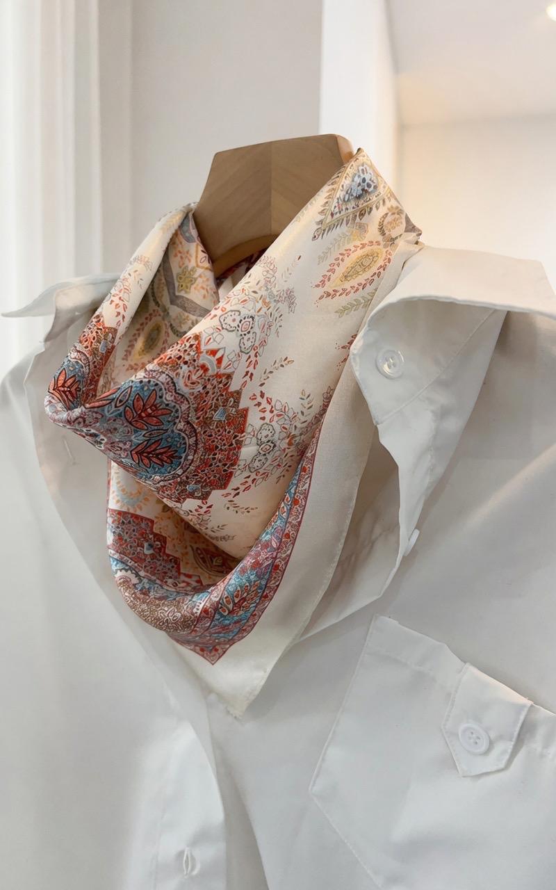 Vintage Paisley Mulberry Silk Square Scarf, Old Money Aesthetic Silk Neckerchief 21”x21”, Luxury Garden Floral Hair Bandana, Gift for Her
