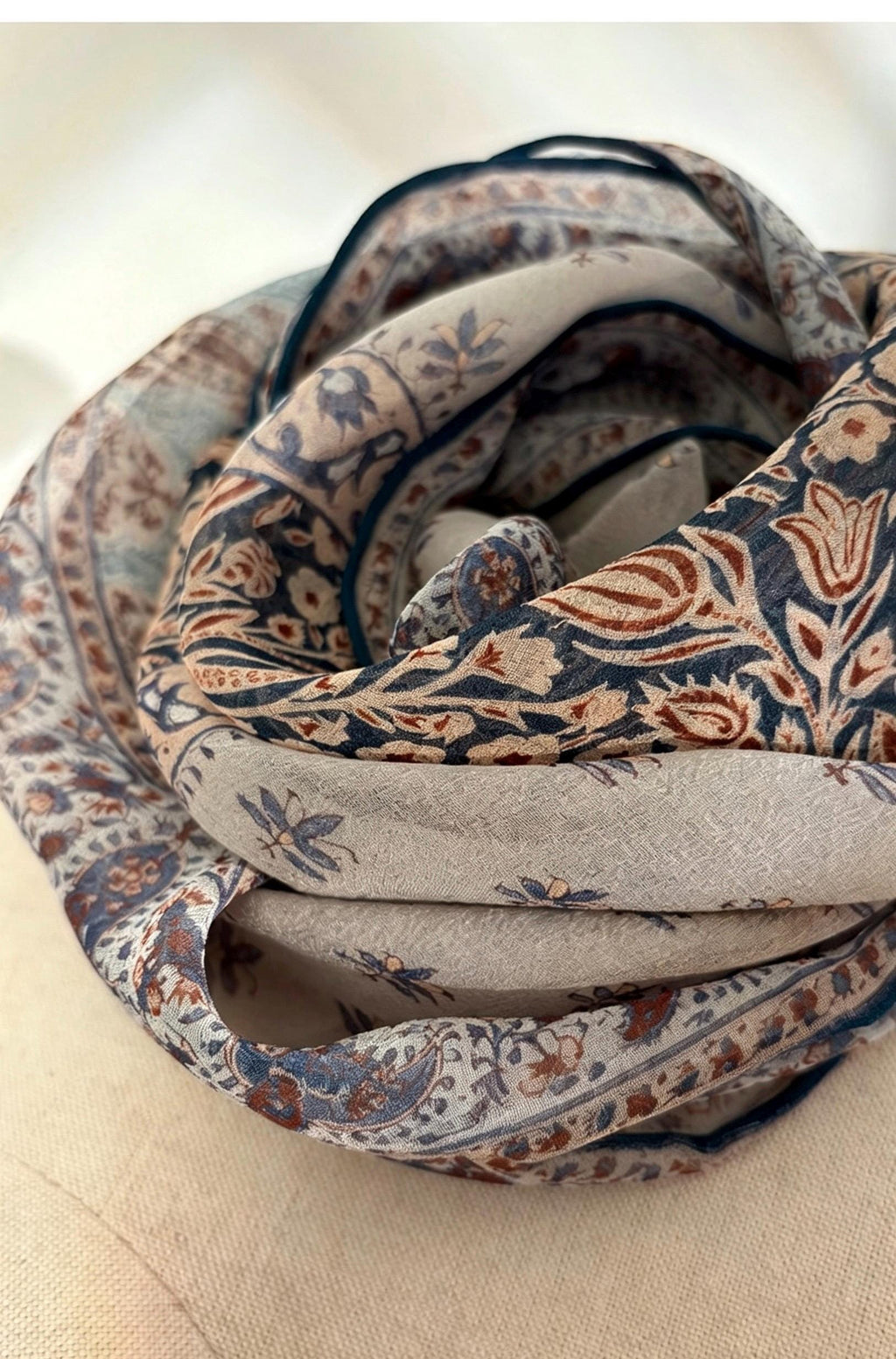 Vintage 100% Mulberry Silk Scarf 25x25, Soft Georgette Silk Square, Artistic Patterned Silk Neckerchief, Elegant Silk Hair Accessory Gift