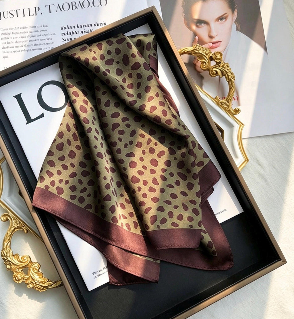Korean Style Mulberry Silk Square Scarf, Chic Retro Neck Scarf for Women, Elegant Small Silk Kerchief, Fashion Accessories, 21"x21" Gift