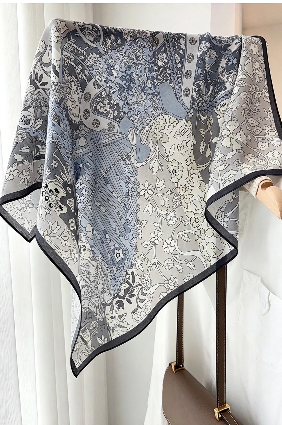 100% Mulberry Silk Scarf 25"x25" 65x65cm, Elegant Blue Crepe de Chine Silk Square, Premium Head Scarf, Chic Hand-Rolled Gift for Her