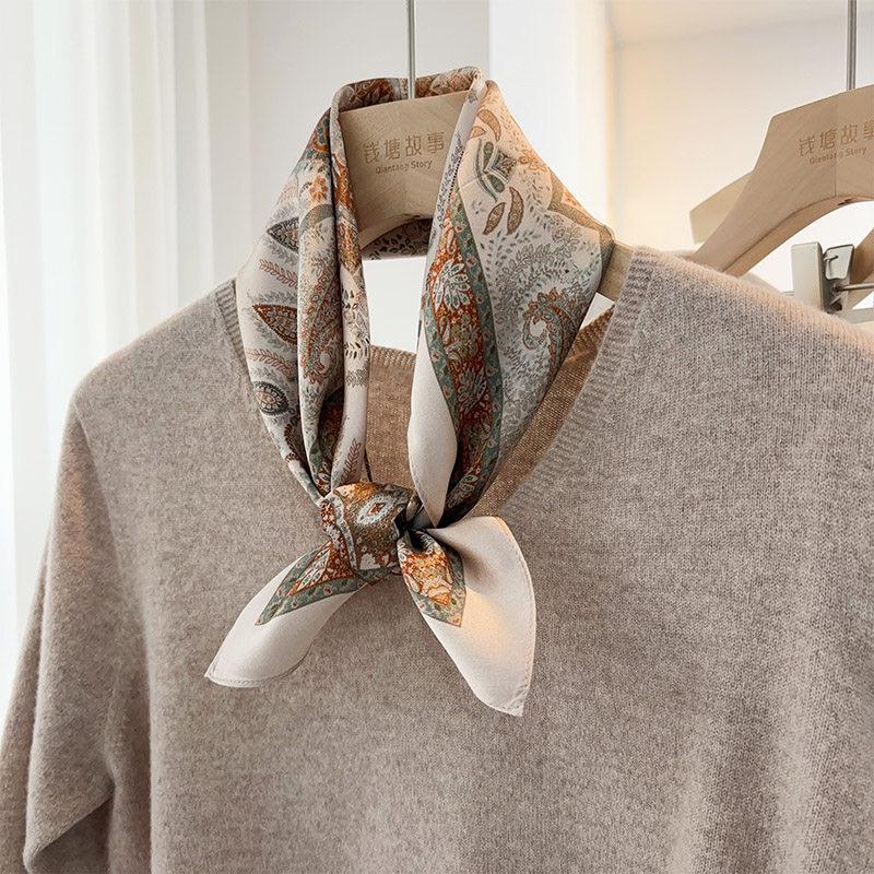 Vintage Paisley Mulberry Silk Square Scarf, Old Money Aesthetic Silk Neckerchief 21”x21”, Luxury Garden Floral Hair Bandana, Gift for Her