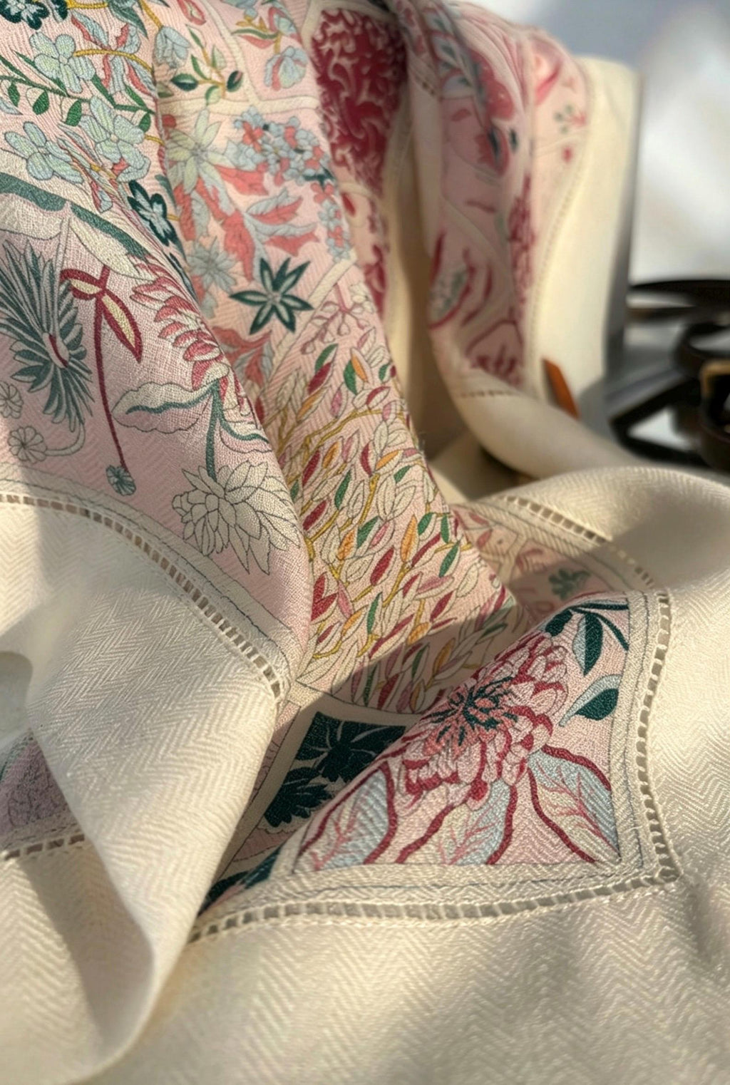 Australian Wool Scarf 35"x35" 88x88cm, Secret Garden Hollow Out Luxury Shawl, Lace Floral Large Square Wrap, Soft Spring Autumn Cape