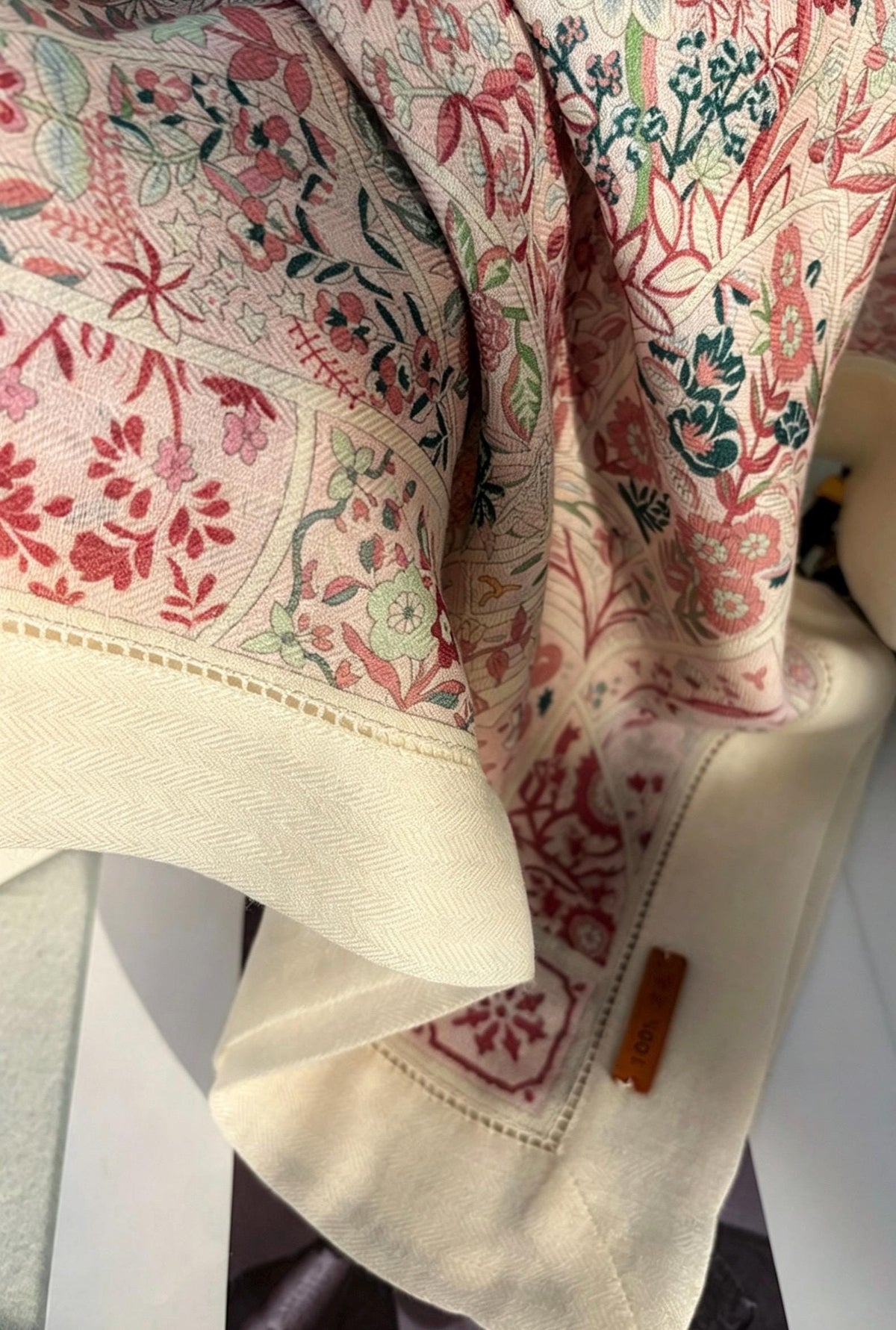 Australian Wool Scarf 35"x35" 88x88cm, Secret Garden Hollow Out Luxury Shawl, Lace Floral Large Square Wrap, Soft Spring Autumn Cape