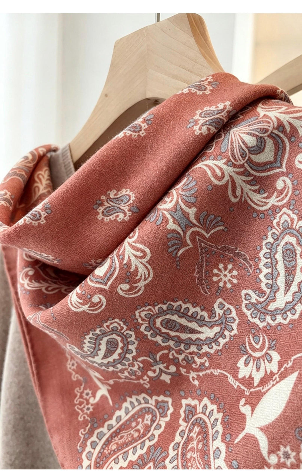100% Silk Wool Scarf 25"x25" 65x65cm, Rose Pink Paisley Square Scarf, Elegant Winter Neck Scarf for Women, Luxury Silk Wool Wrap