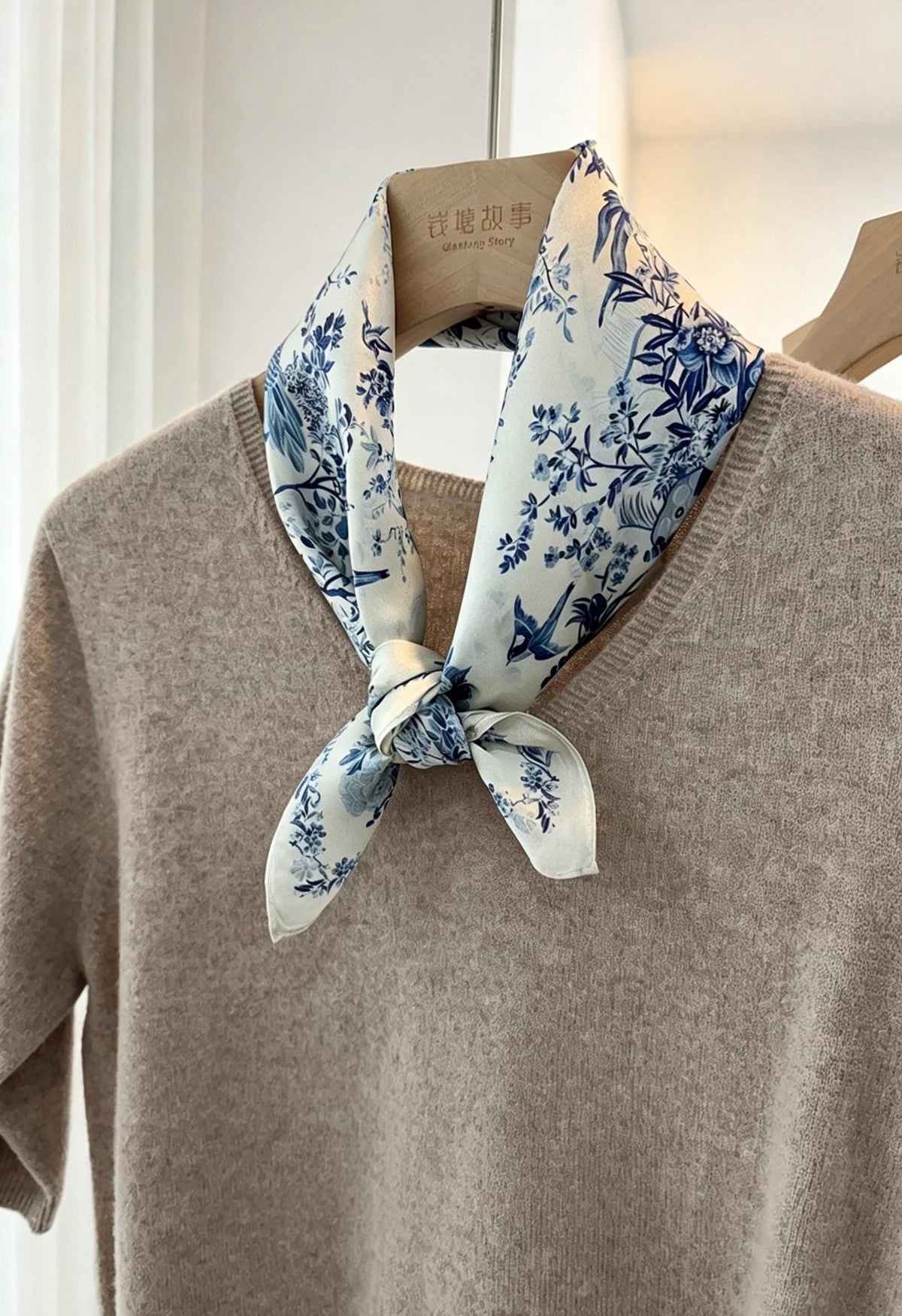 100% Mulberry Silk Scarf 21"x21" 53x53cm, Elegant Blue Square Scarf, Silk Neckerchief, Small Hair Bandana, Gift for Her