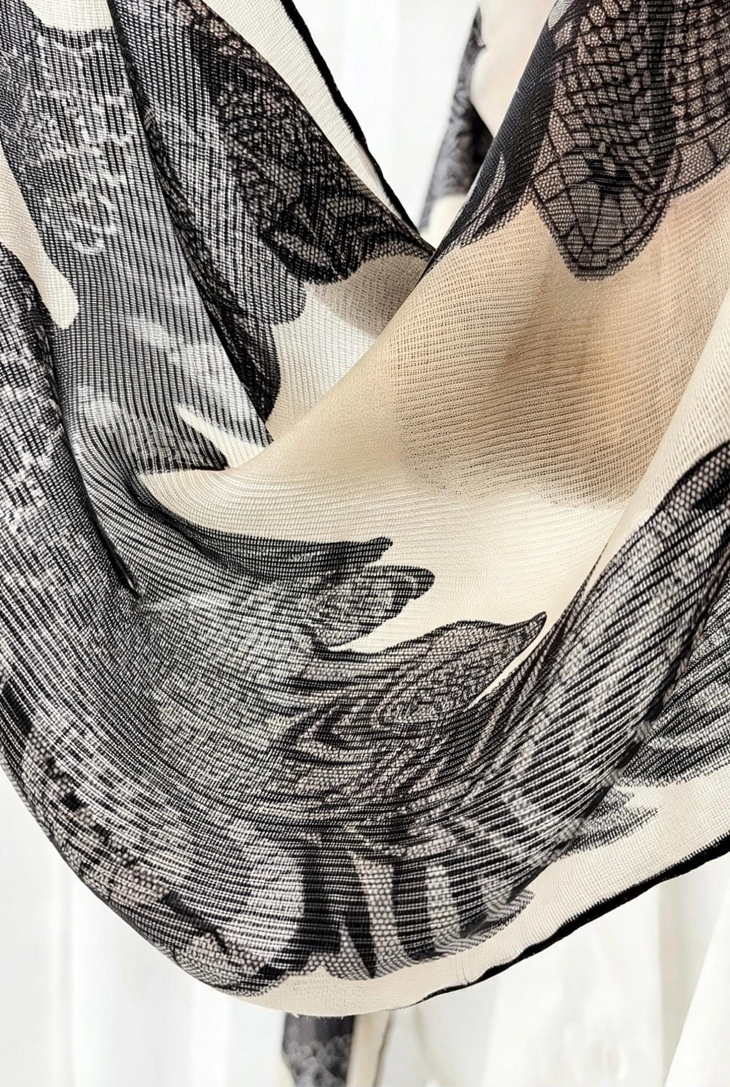 100% Silk Wool Scarf 42"x42" 108x108cm, Elegant Xili Silk Scarf for Women, Versatile Mulberry Silk Shawl, Lightweight Sun Protection Wrap