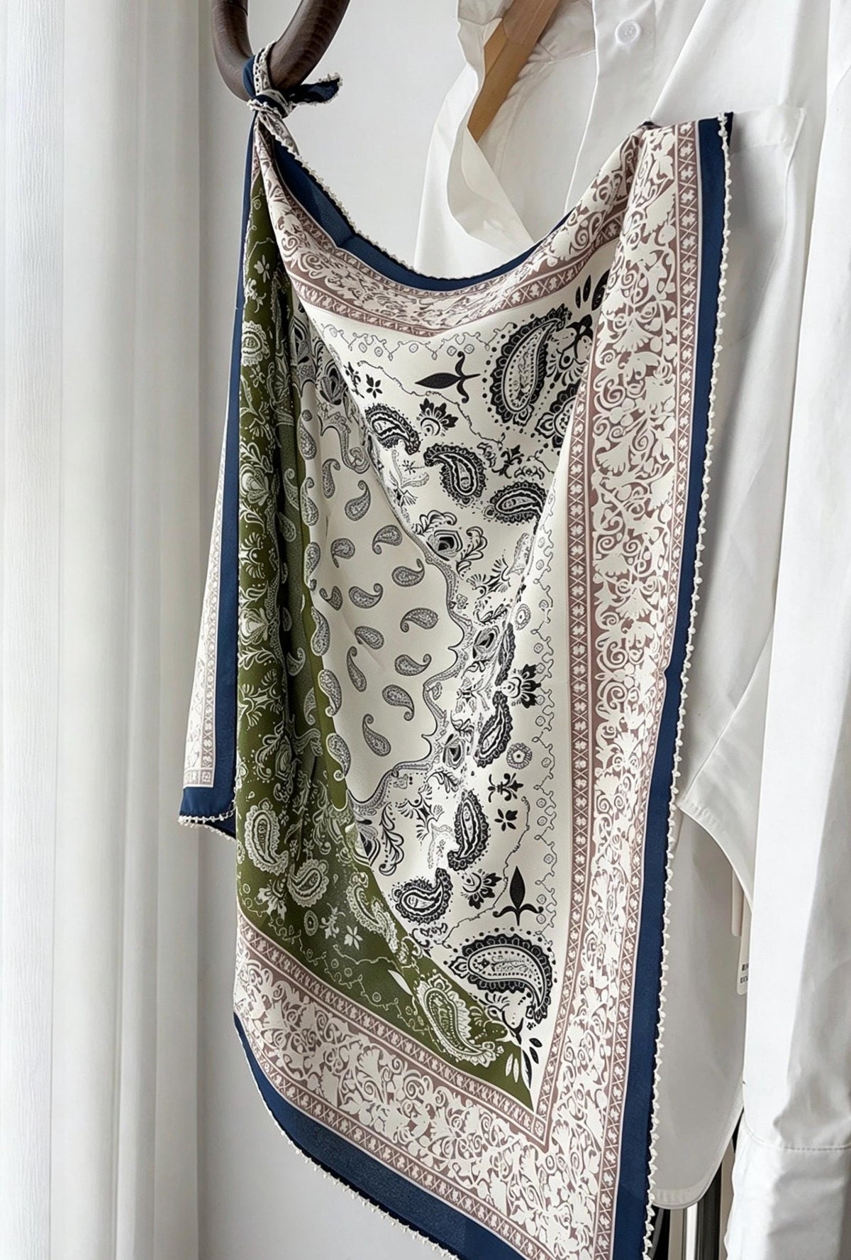 100% Mulberry Silk Scarf 26"x26" 65x65cm, Paisley Crepe de Chine Scarf, Retro Old Money Aesthetic Neck Tie, Elegant Teal Blue Square Wrap