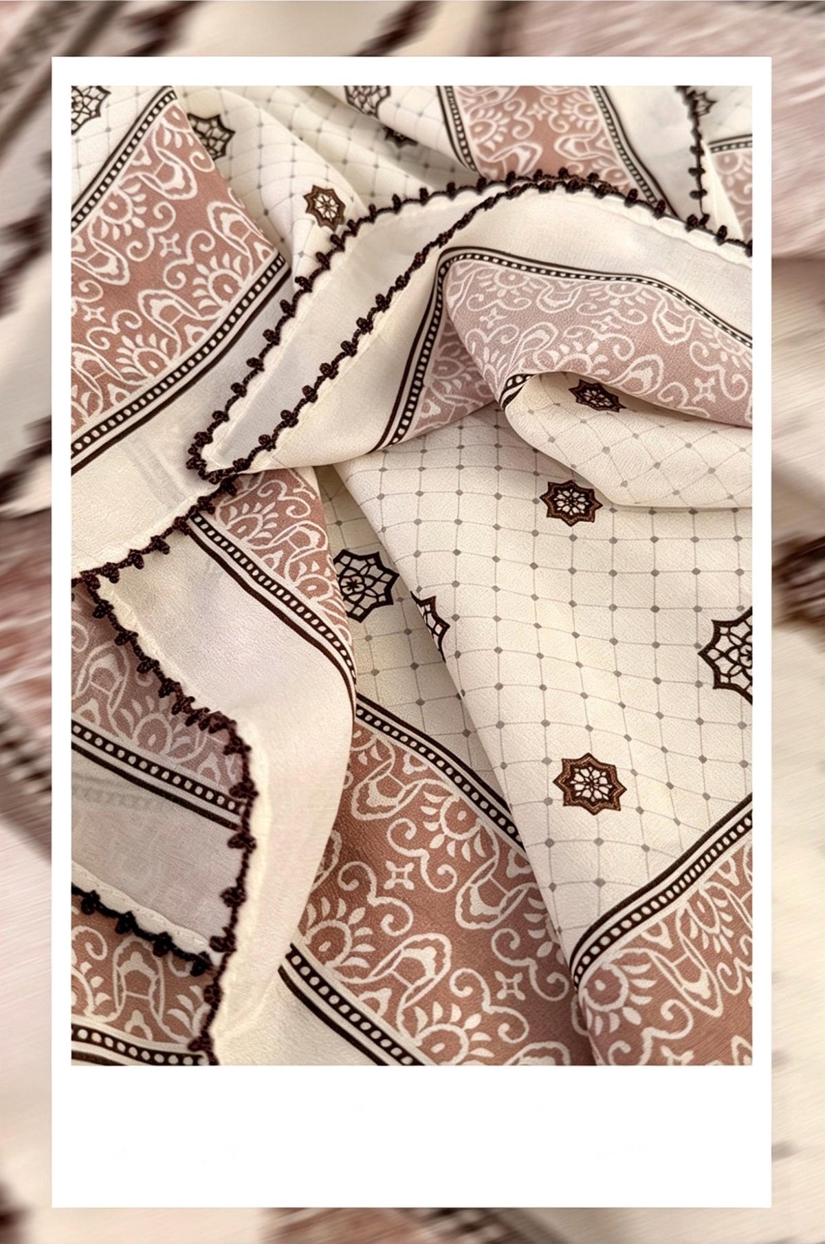 100% Silk Wool Scarf 26"x26" 65x65cm, Caramel Cream Silk Square Scarf, Vintage Mulberry Silk Crepe de Chine Neck Scarf, Gift for Her