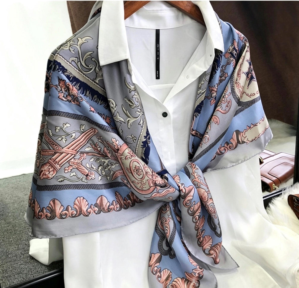 100% Mulberry Silk Scarf 43"x43" 110x110cm, Heavy Silk Crepe de Chine Square Shawl, Paisley Patchwork Print, Large Sunscreen Wrap, Silk Gift