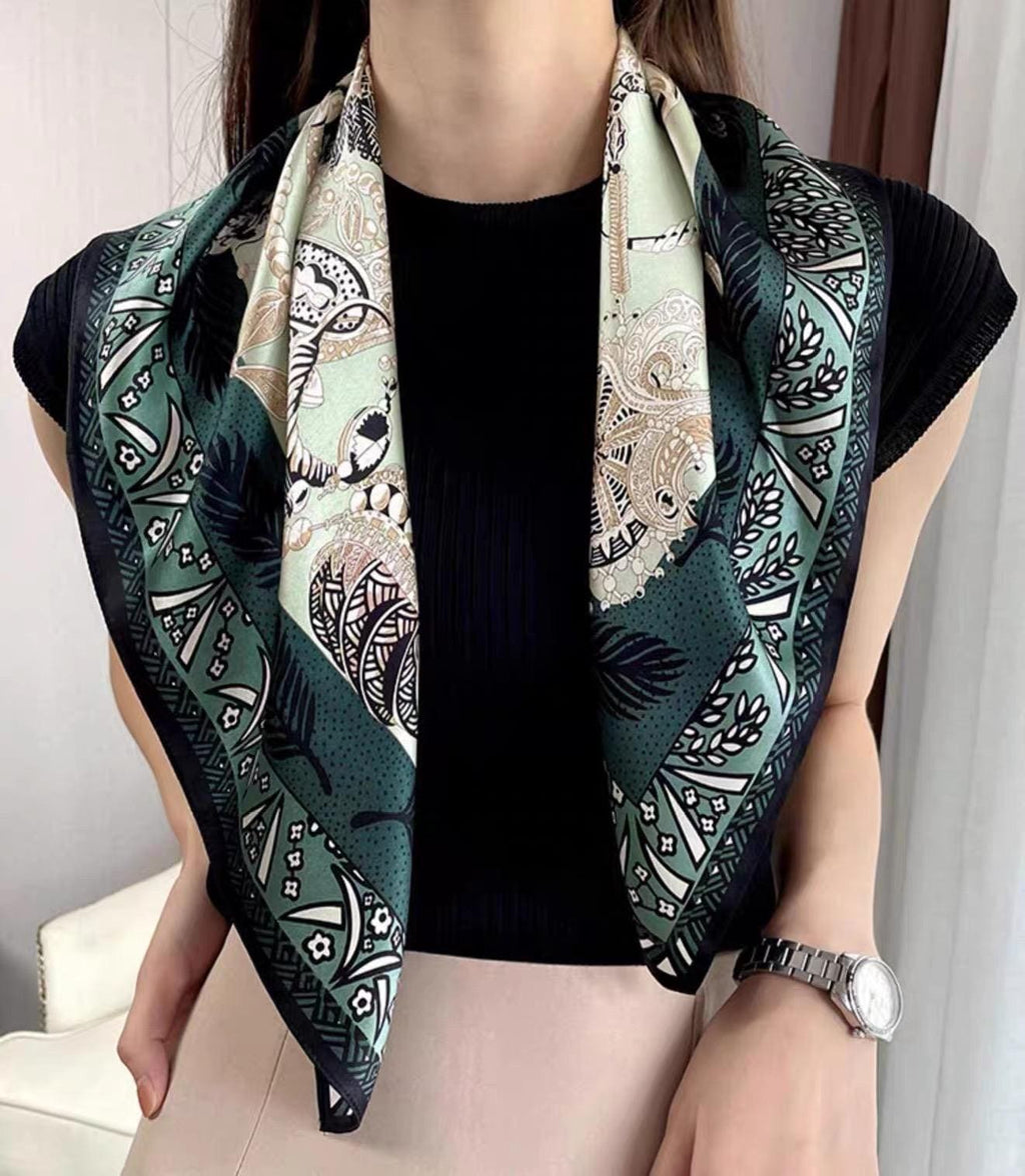 100% Silk Wool Scarf 26"x26" 65x65cm, Dark Emerald Green Silk Square Scarf, Elegant Quiet Luxury Neck Head Handkerchief Gift for Her