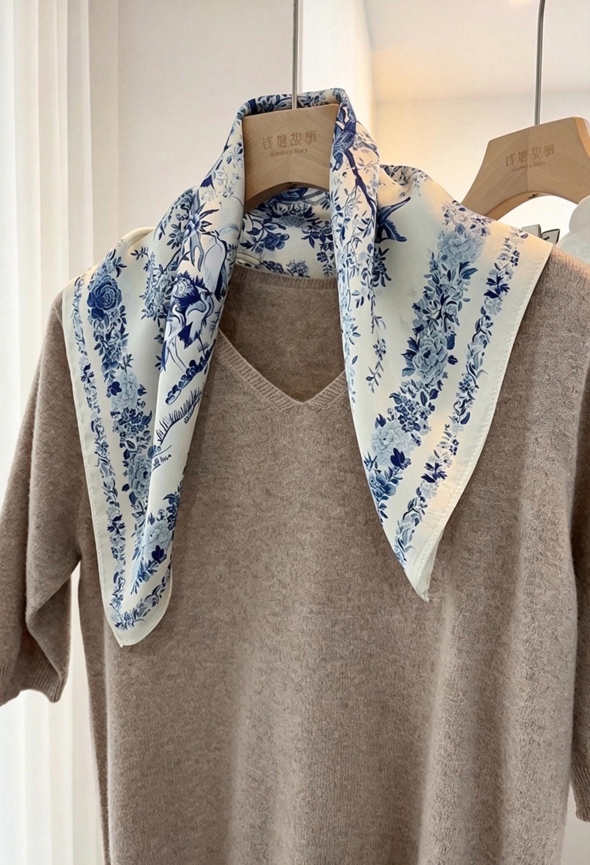 100% Mulberry Silk Scarf 21"x21" 53x53cm, Elegant Blue Square Scarf, Silk Neckerchief, Small Hair Bandana, Gift for Her