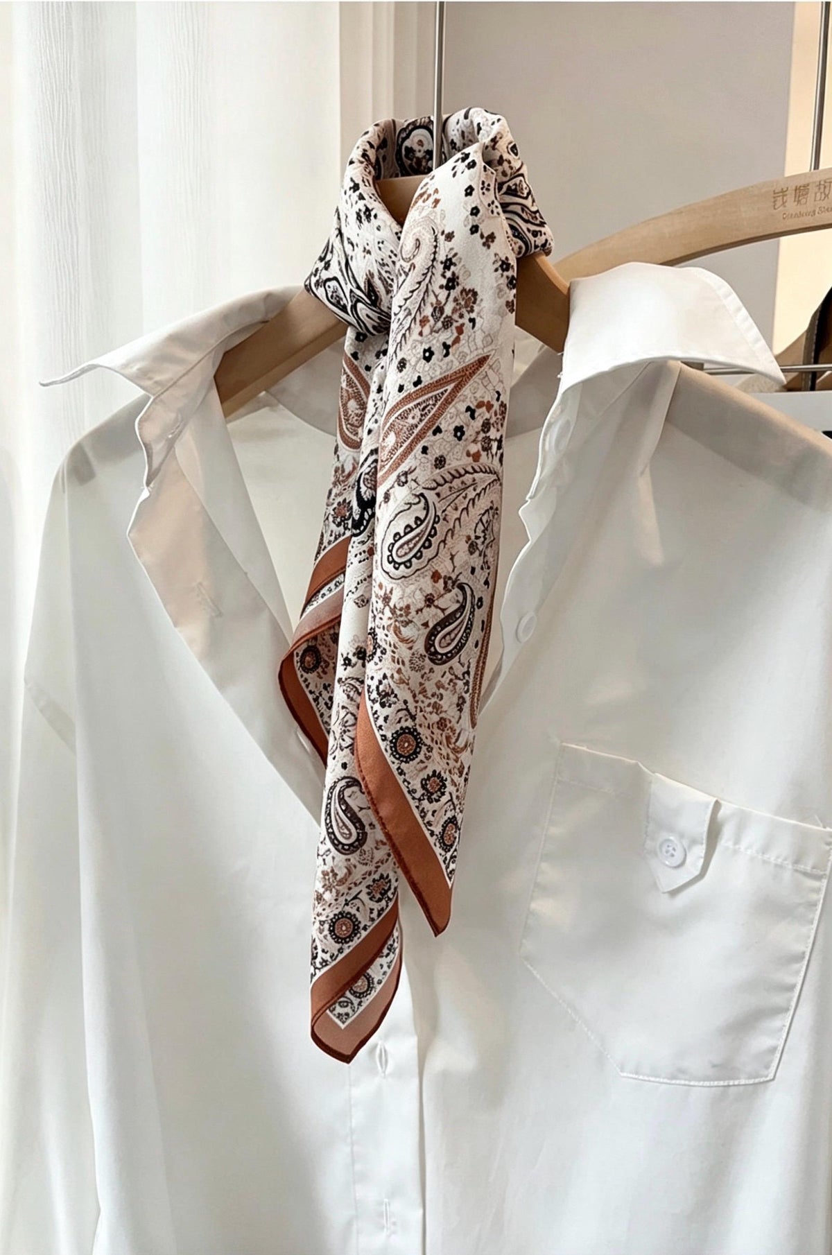 100% Mulberry Silk Scarf 26"x26" 65x65cm, Paisley Garden Silk Neckerchief, Elegant Square Scarf, Silk Hair Bandana, Luxury Gift for Her