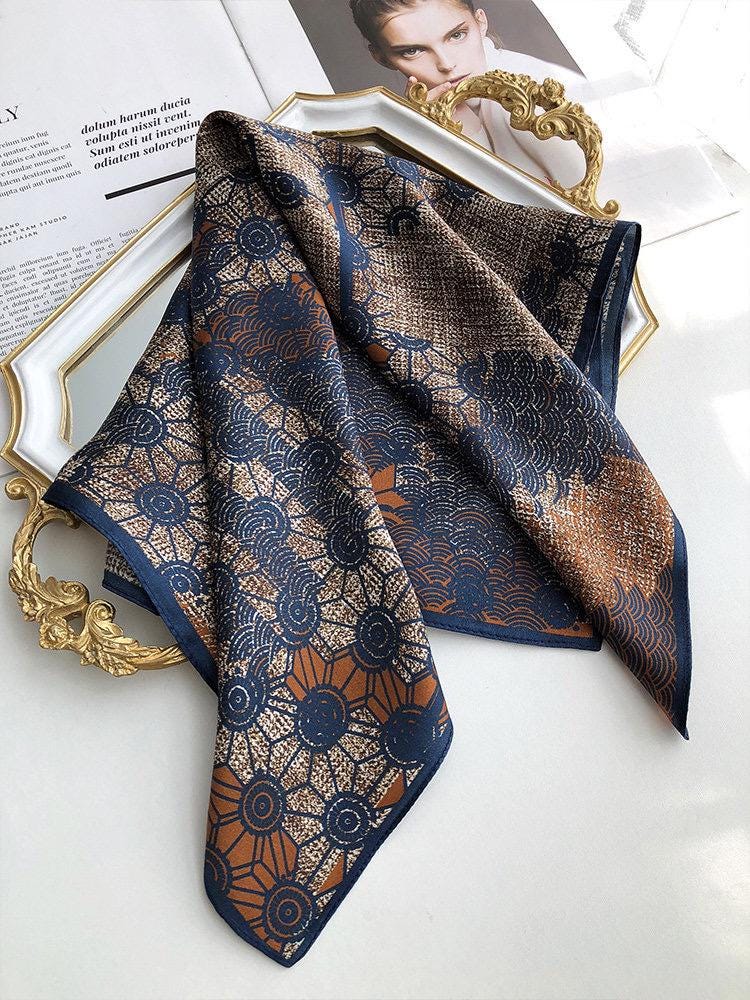 100% Mulberry Silk Scarf 21"x21" 53x53cm, Vintage Blue Floral Silk Neckerchief, Elegant Flower Square Scarf, Retro Hair Bandana,Gift for Her