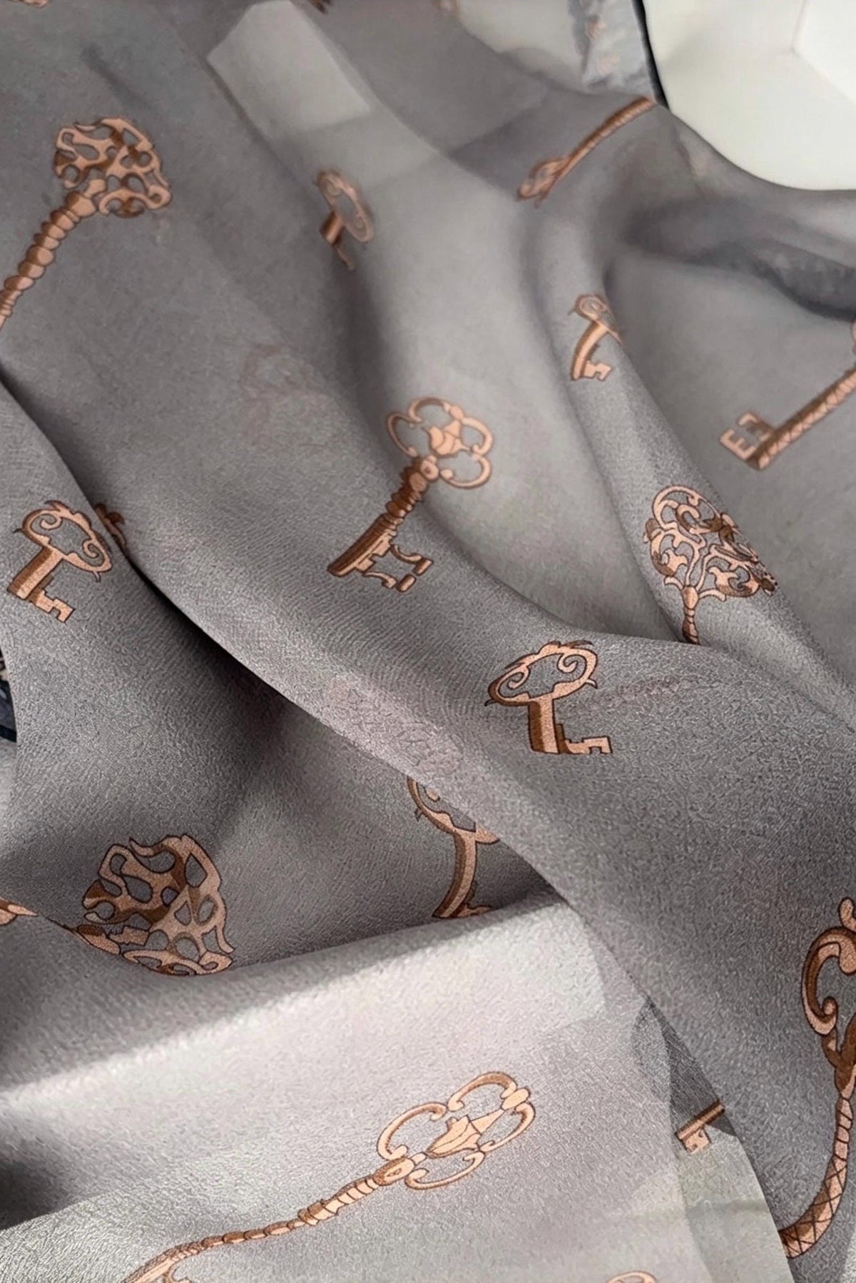 100% Mulberry Silk Scarf 26"x26" 65x65CM Morandi Gray Georgette Silk Square Scarf, Multifunctional Luxury Neck Neckerchief, Gift for Her
