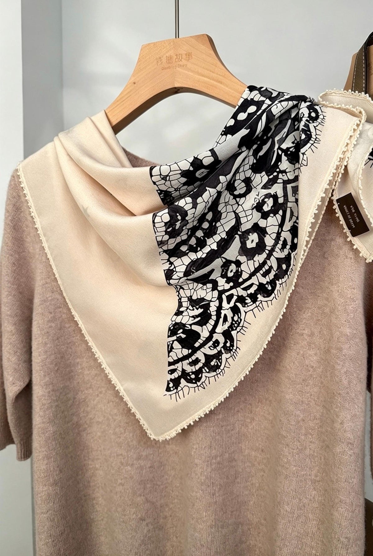 100% Mulberry Silk Scarf 26"x26" 65x65CM, Starry Sky Lace Print Silk Crepe Scarf, French Chic Neckerchief, Small Square Hair Scarf Gift