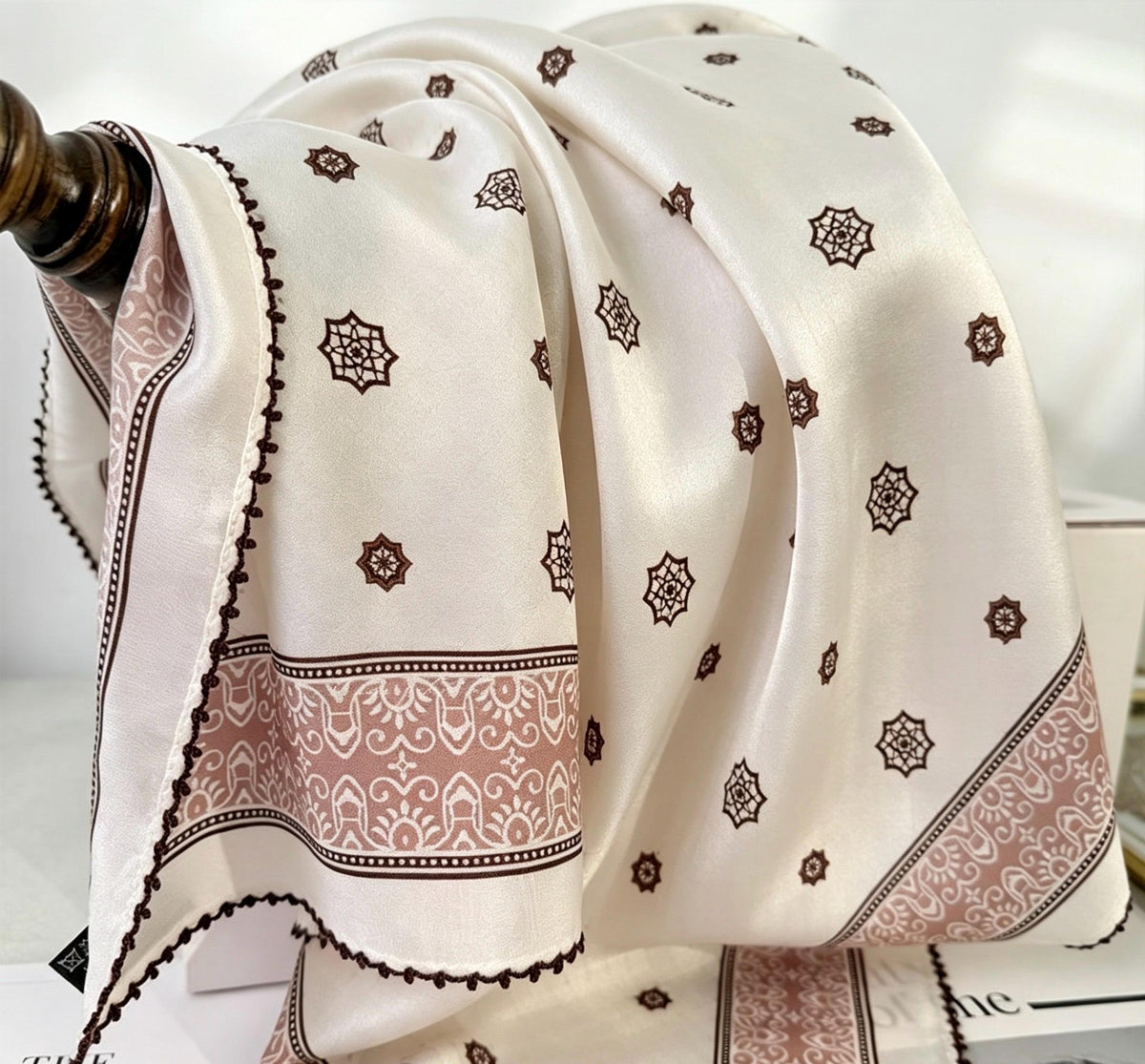 100% Silk Wool Scarf 26"x26" 65x65cm, Caramel Cream Silk Square Scarf, Vintage Mulberry Silk Crepe de Chine Neck Scarf, Gift for Her