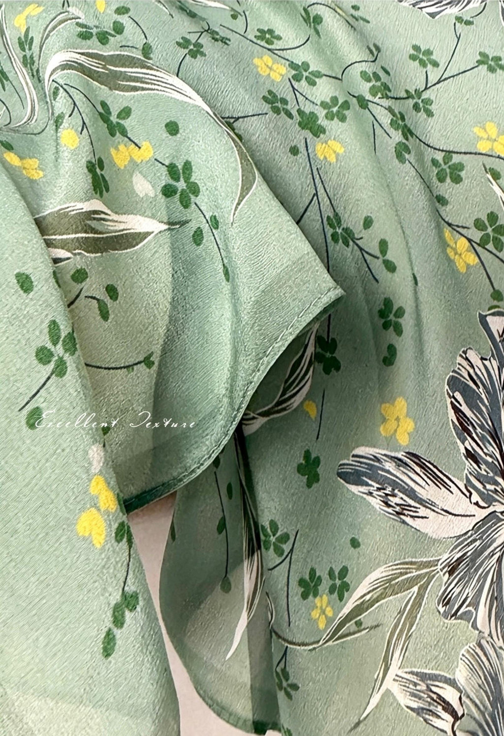 100% Mulberry Silk Scarf 26"x26" 65x65cm, Mint Green Floral Silk Square Hair Scarf, Summer Crepe de Chine Neck Scarf, Quiet Luxury Gift