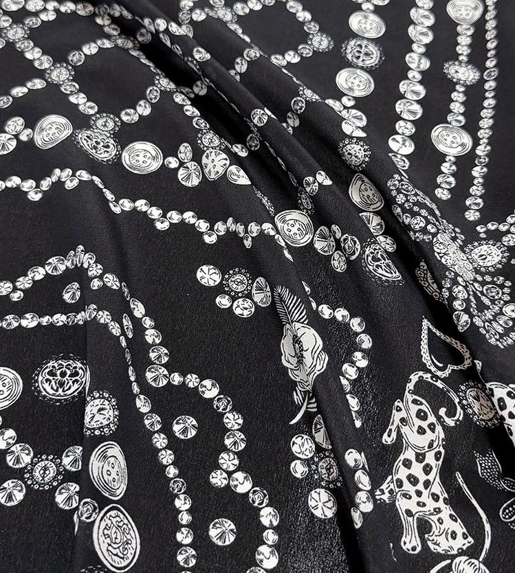 100% Mulberry Silk Scarf 26"x26" 65x65cm, Old Money Bandana Paisley Square Neckerchief, Vintage Aesthetic Hair Scarf Luxury Gift for Her