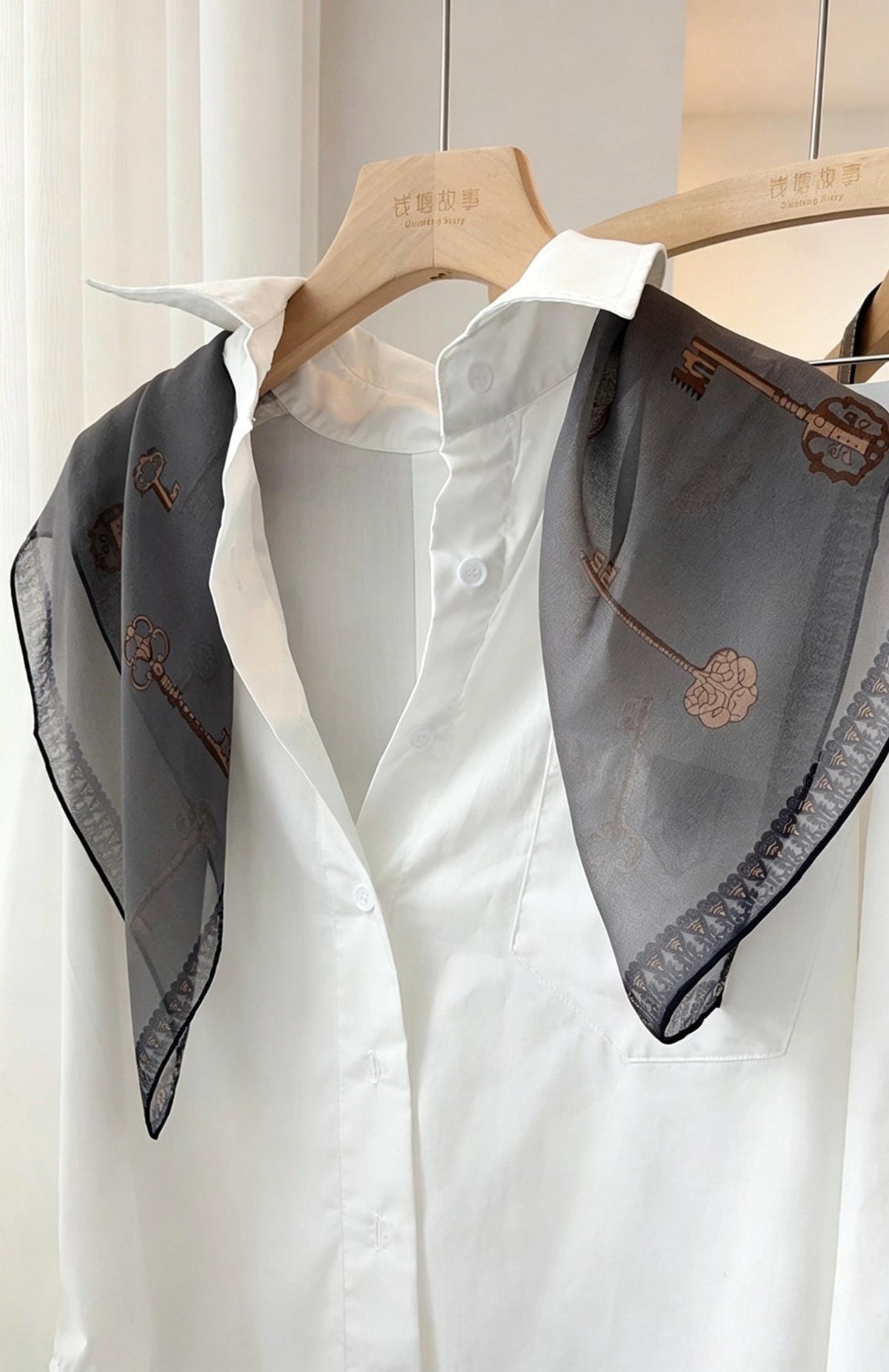 100% Mulberry Silk Scarf 26"x26" 65x65CM Morandi Gray Georgette Silk Square Scarf, Multifunctional Luxury Neck Neckerchief, Gift for Her
