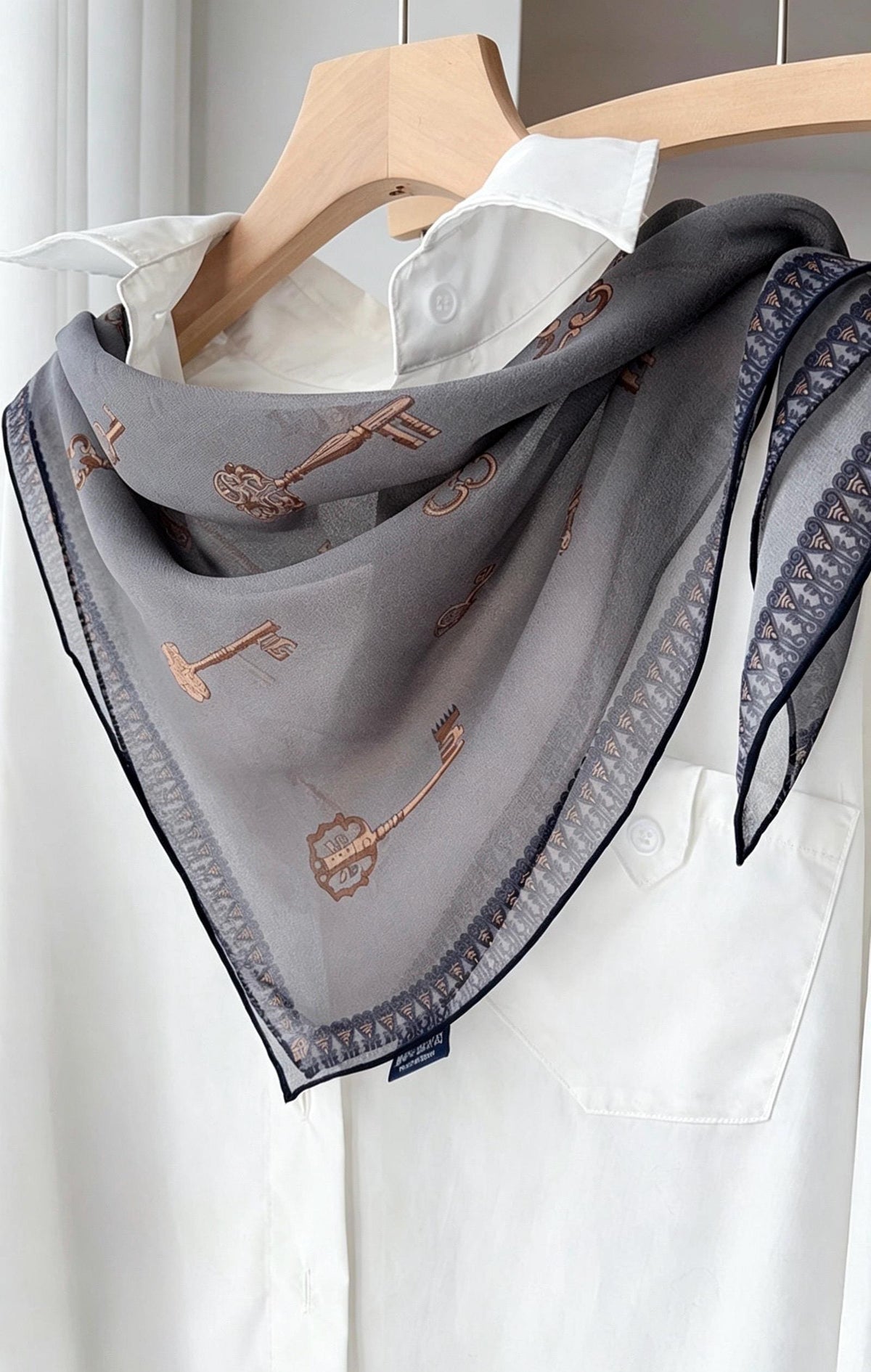 100% Mulberry Silk Scarf 26"x26" 65x65CM Morandi Gray Georgette Silk Square Scarf, Multifunctional Luxury Neck Neckerchief, Gift for Her