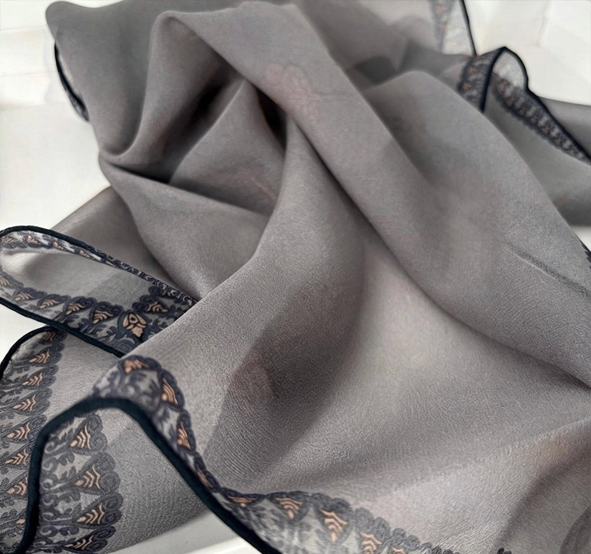 100% Mulberry Silk Scarf 26"x26" 65x65CM Morandi Gray Georgette Silk Square Scarf, Multifunctional Luxury Neck Neckerchief, Gift for Her