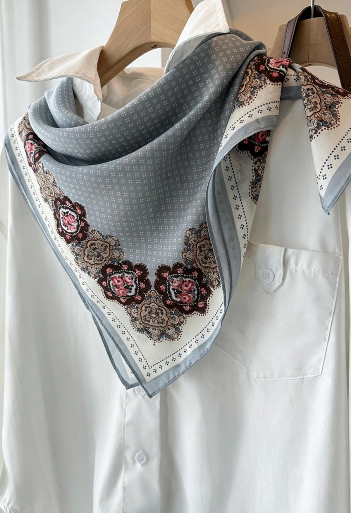 100% Mulberry Silk Scarf 26"x26" 65x65cm, French Countryside Blue Gray Silk Crepe De Chine Square Scarf for Women, Vintage Neck Head Scarf