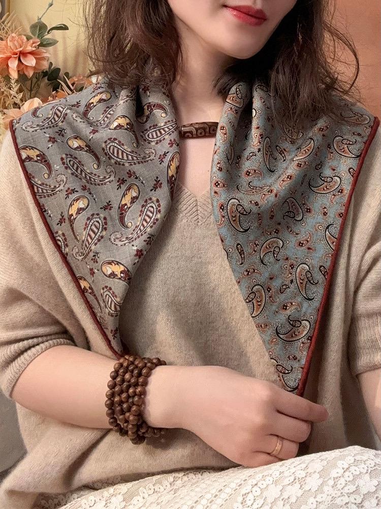 100% Mulberry Silk Blend Scarf 27"x27" 68x68cm, Luxury Silk Wool Square Shawl, Double Sided Reversible Wrap, Elegant Autumn Spring Scarf