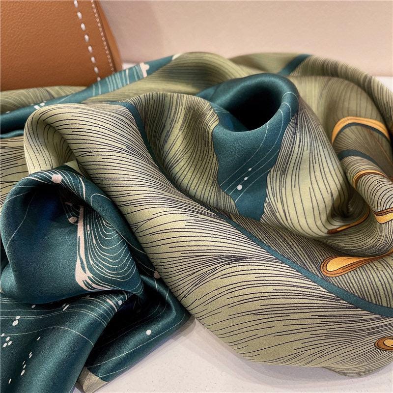 100% Mulberry Silk Scarf 43"x43" 110x110CM, Large Square Shawl Elegant Hangzhou Silk Headscarf Quiet Luxury Gift for Her Lightweight Wrap