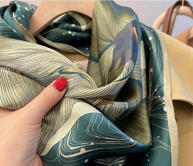 100% Mulberry Silk Scarf 43"x43" 110x110CM, Large Square Shawl Elegant Hangzhou Silk Headscarf Quiet Luxury Gift for Her Lightweight Wrap