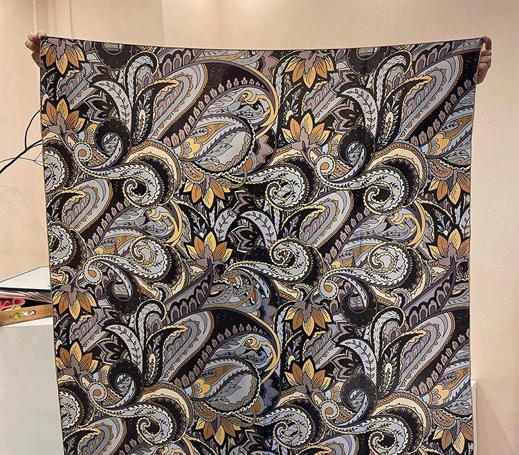 100% Mulberry Silk Scarf 43"x43" 110x110CM, Unique Visual Design Shawl Luxury Silk Satin Square Wrap Elegant Hangzhou Headscarf Gift for Her