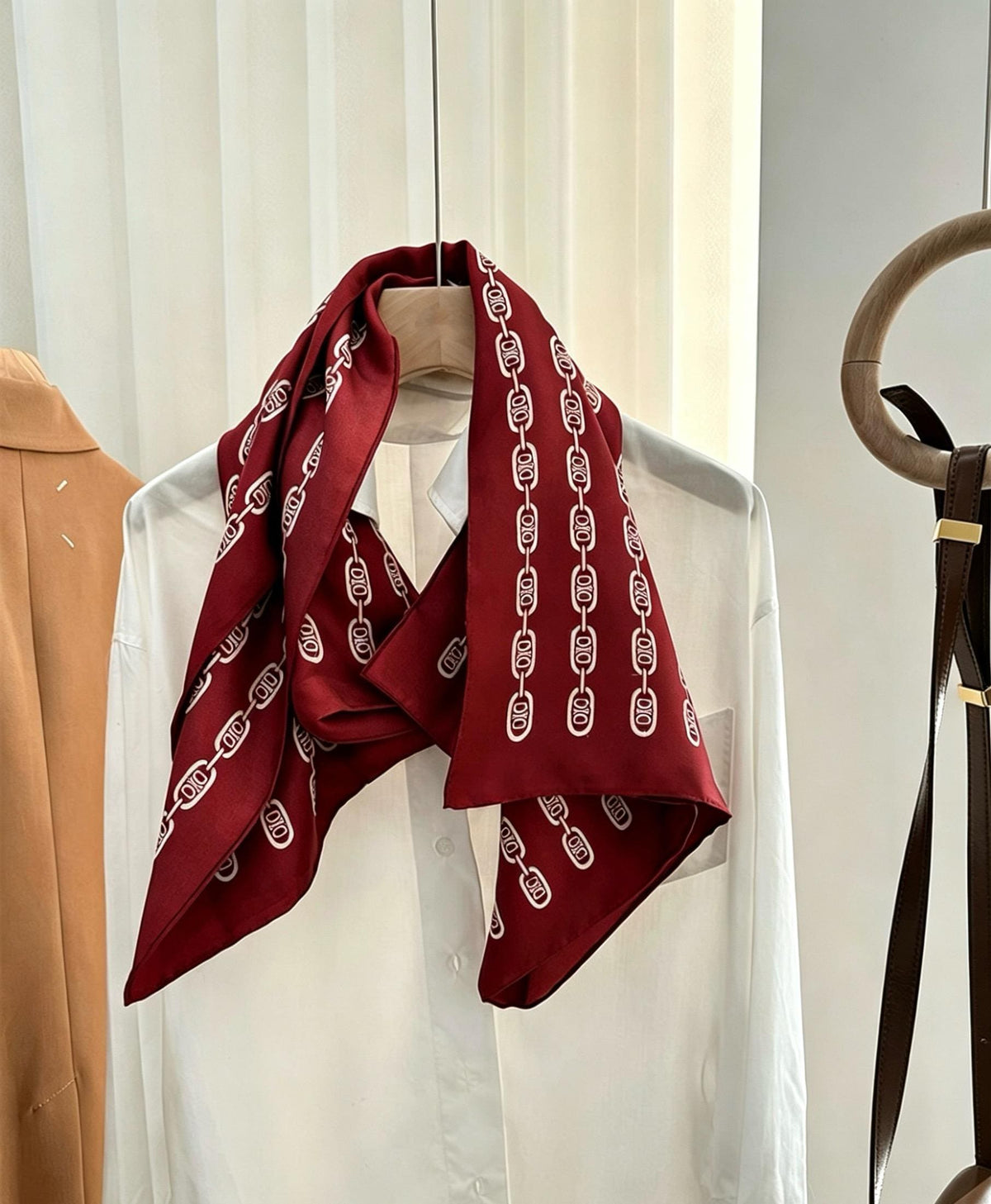 100% Mulberry Silk Scarf 35"x35" 88x88cm, Burgundy Silk Twill Square Scarf, Luxury Head Scarf, Elegant Neck Scarf Shawl, Gift for Her