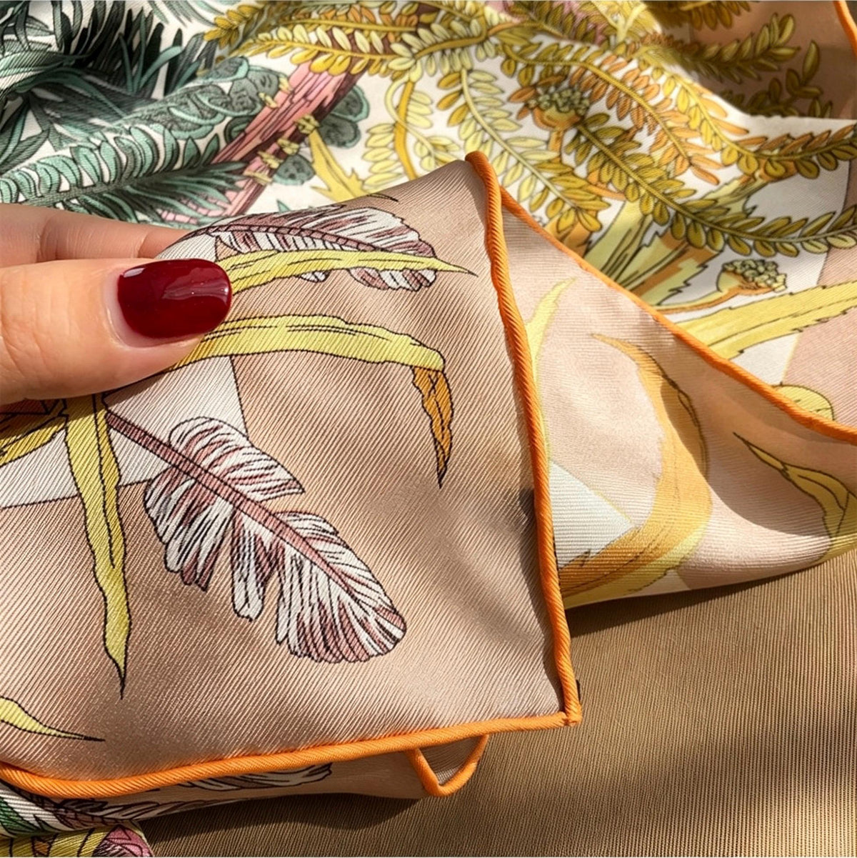 100% Mulberry Silk Scarf 35"x35" 90x90CM, Milk Tea Beige Twill Square Scarf, Soft Silk Shawl Wrap, All-Season Versatile Neck Scarf, Gift