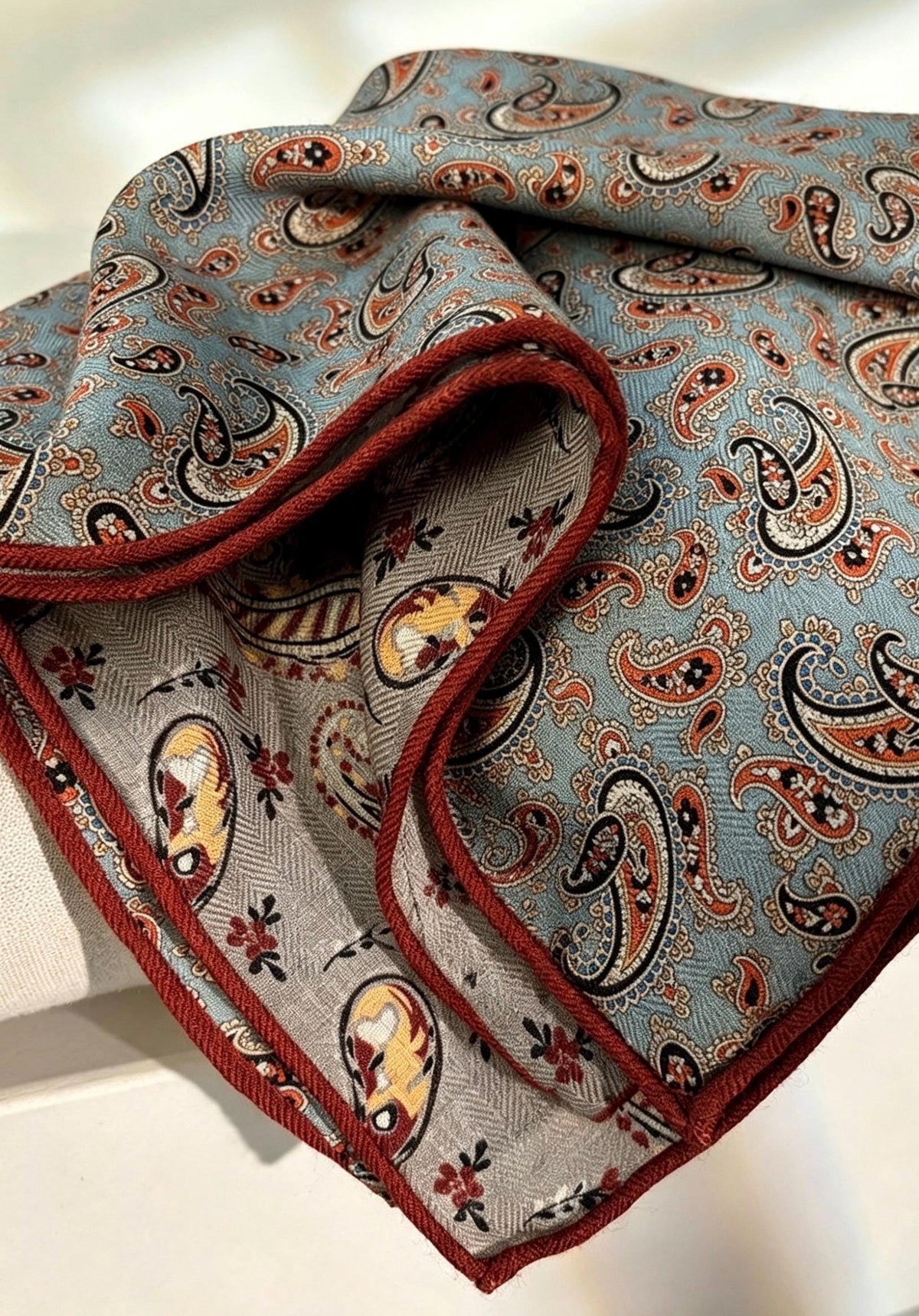 100% Mulberry Silk Blend Scarf 27"x27" 68x68cm, Luxury Silk Wool Square Shawl, Double Sided Reversible Wrap, Elegant Autumn Spring Scarf
