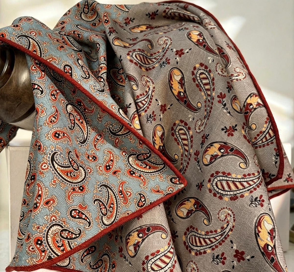 100% Mulberry Silk Blend Scarf 27"x27" 68x68cm, Luxury Silk Wool Square Shawl, Double Sided Reversible Wrap, Elegant Autumn Spring Scarf