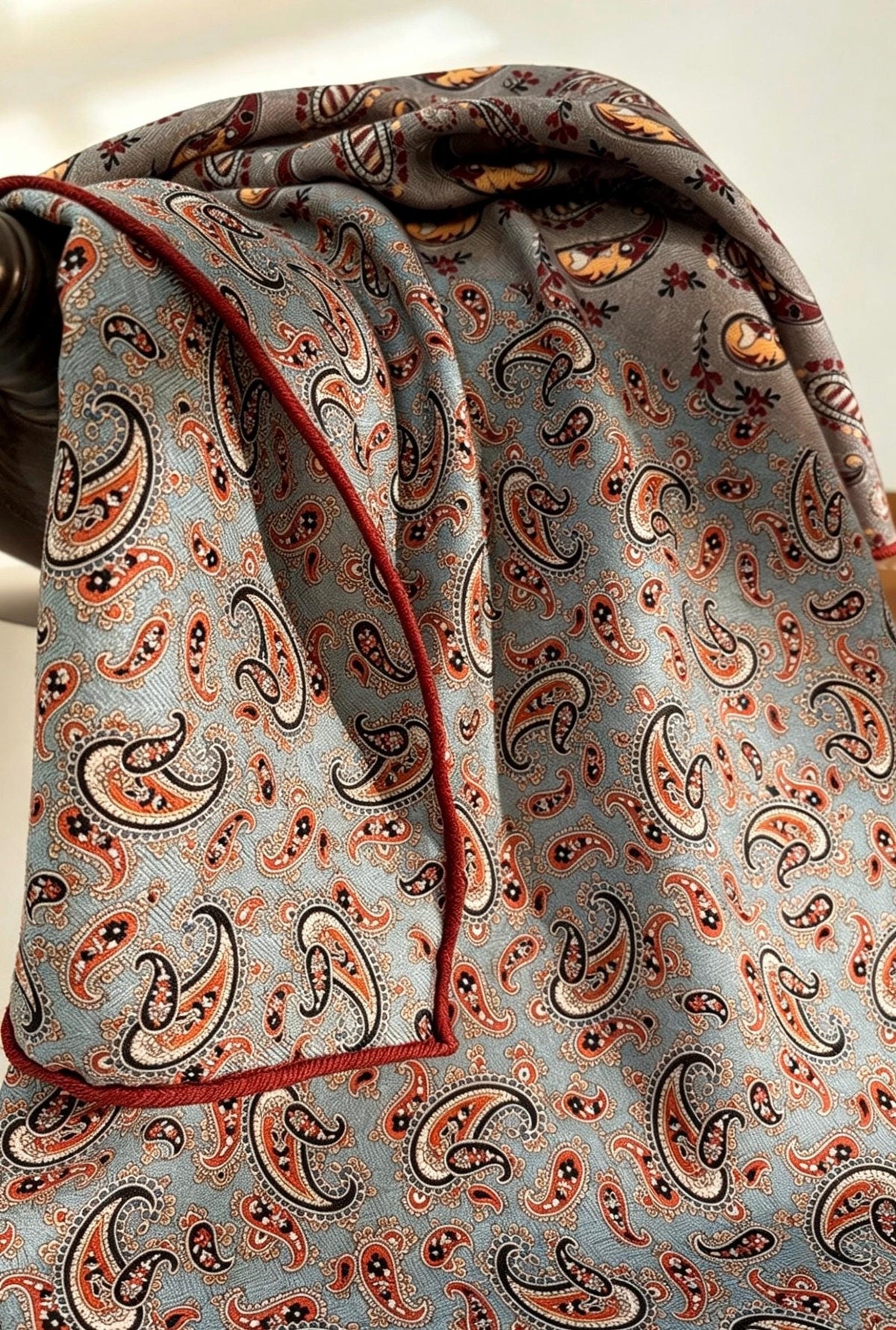 100% Mulberry Silk Blend Scarf 27"x27" 68x68cm, Luxury Silk Wool Square Shawl, Double Sided Reversible Wrap, Elegant Autumn Spring Scarf