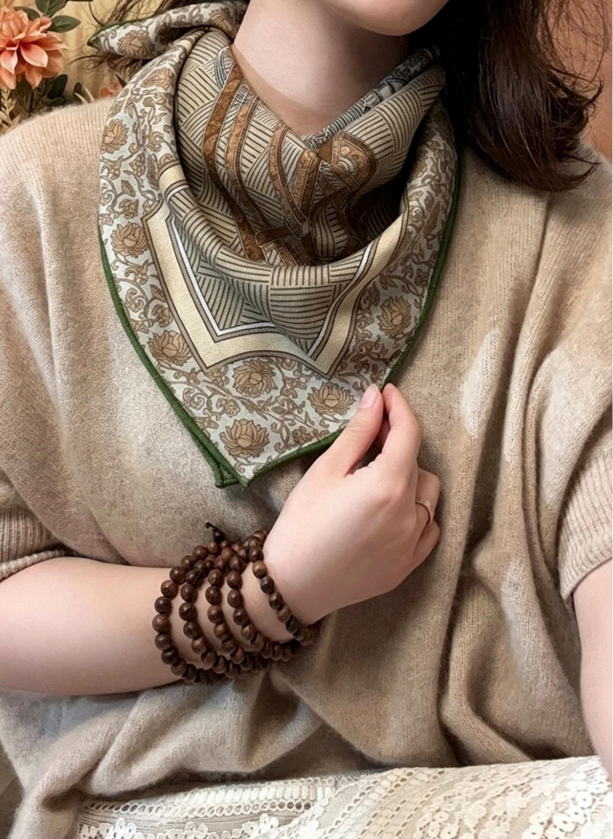100% Mulberry Silk 27"x27" 68x68cm, Vintage Emerald Green Luxury Silk Square Bandana, Elegant Spring Shawl Neck Warmer