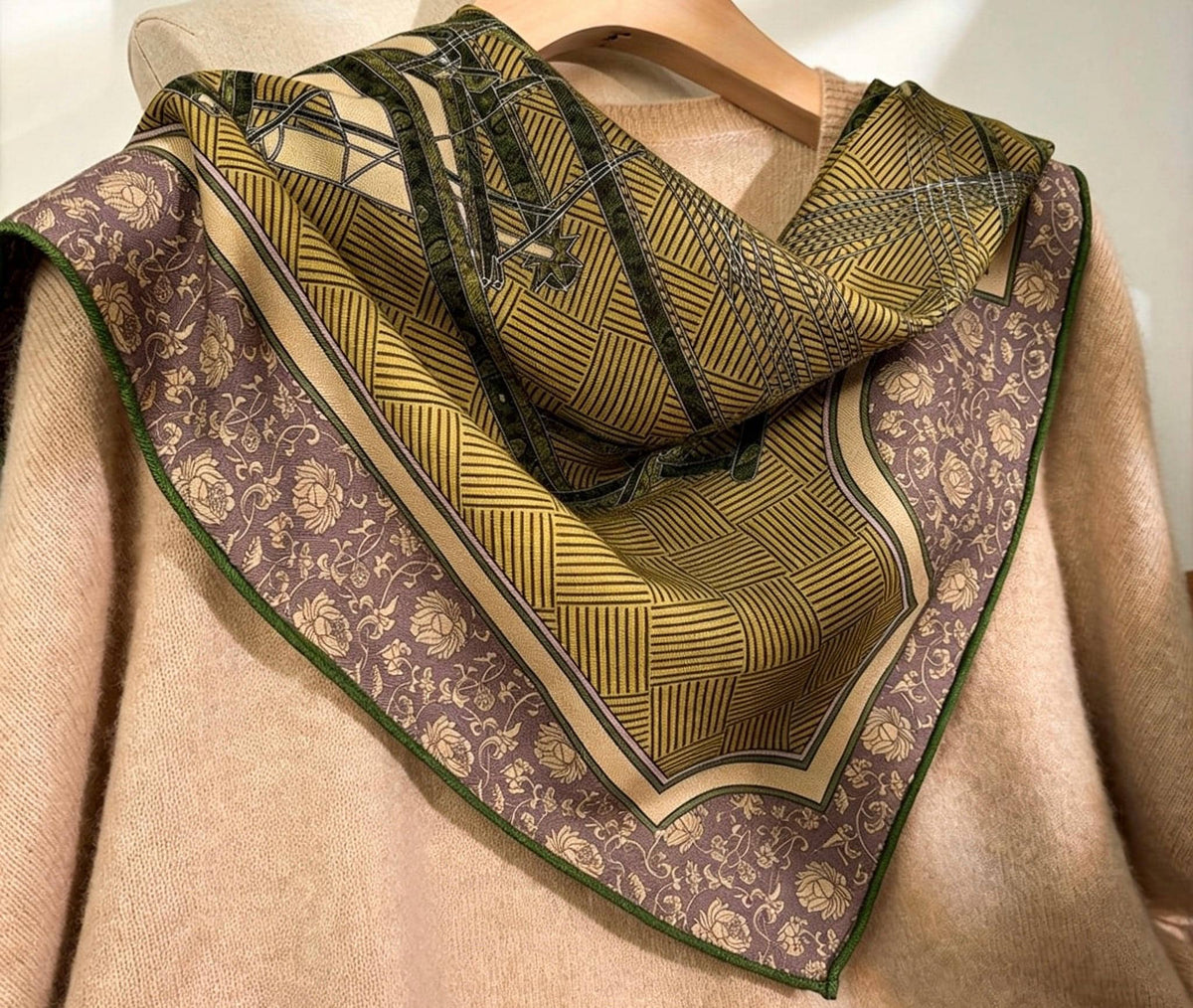 Silk Wool Blend Scarf 27"x27" 68x68cm, Vintage Emerald Green Luxury Silk Wool Blend Square Bandana, Elegant Spring Shawl Neck Warmer