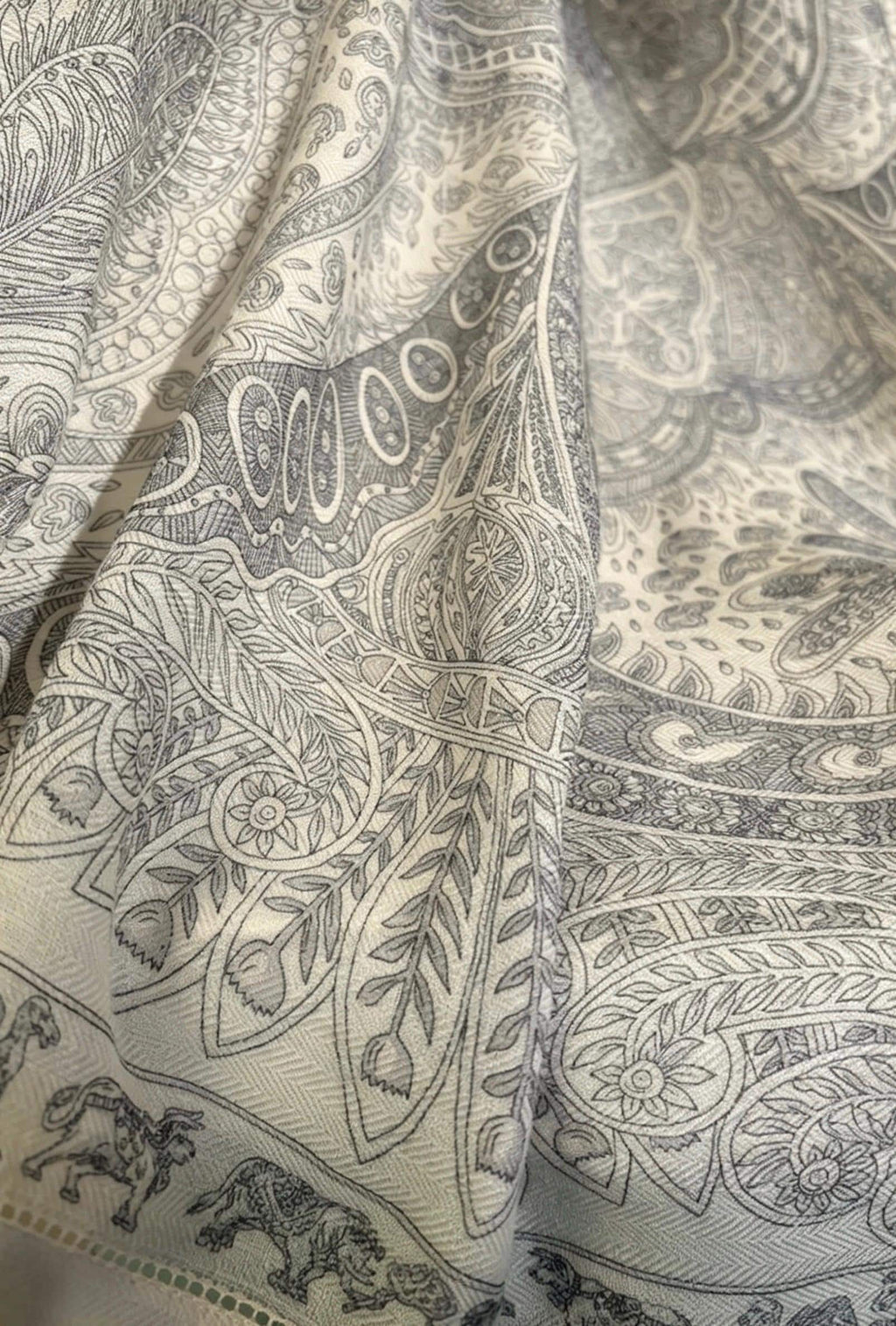 100% Australian Wool Scarf 35"x35" 88x88cm, Luxury Hollow Out Wool Shawl, Elegant Floral Garden Square Scarf, Winter Warm Wrap Gift for Her