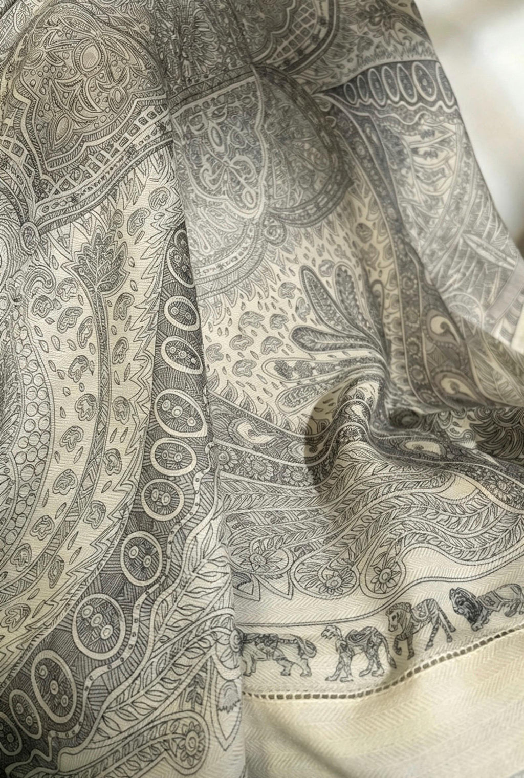 100% Australian Wool Scarf 35"x35" 88x88cm, Luxury Hollow Out Wool Shawl, Elegant Floral Garden Square Scarf, Winter Warm Wrap Gift for Her