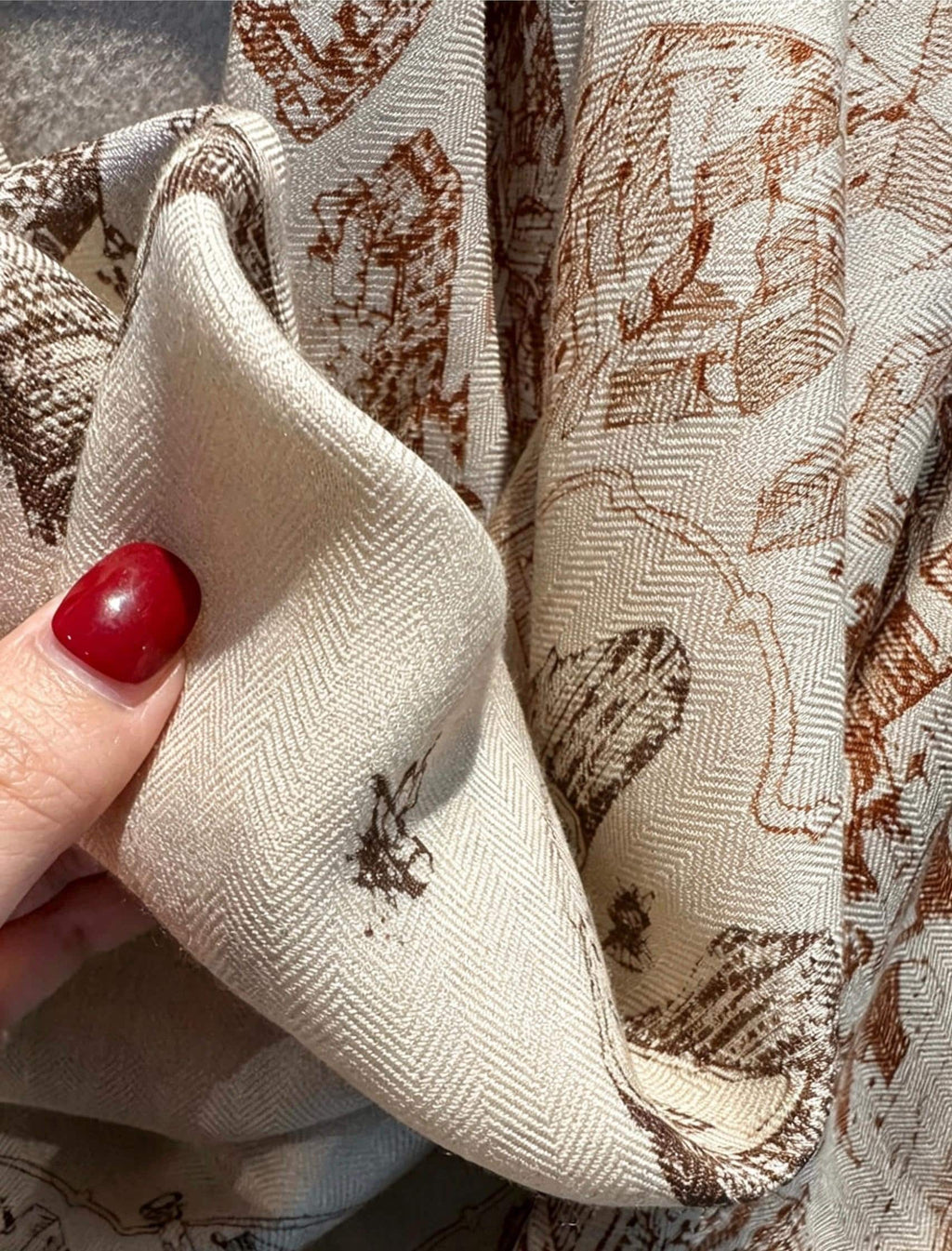 100% Silk Wool Scarf 53"x53" 135x135cm, Luxury Beige Brown Equestrian Horse City Shawl, High-End Summer AC Sunscreen Office Square Wrap
