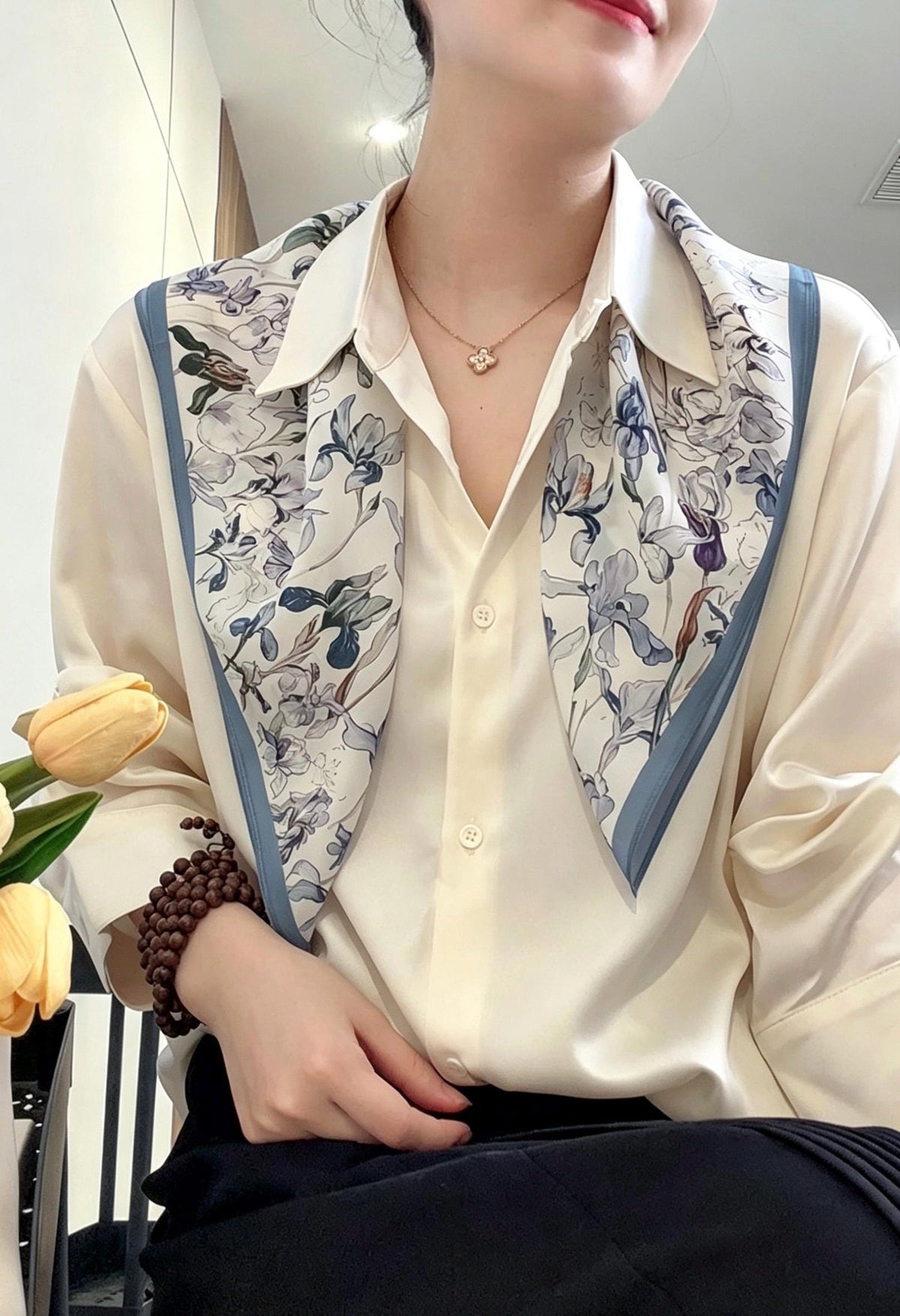 100% Mulberry Silk Scarf 26"x26" 65x65CM, Floral Butterfly Square Bandana, Silk Crepe de Chine Neck Scarf, Luxury Summer Gift for Her