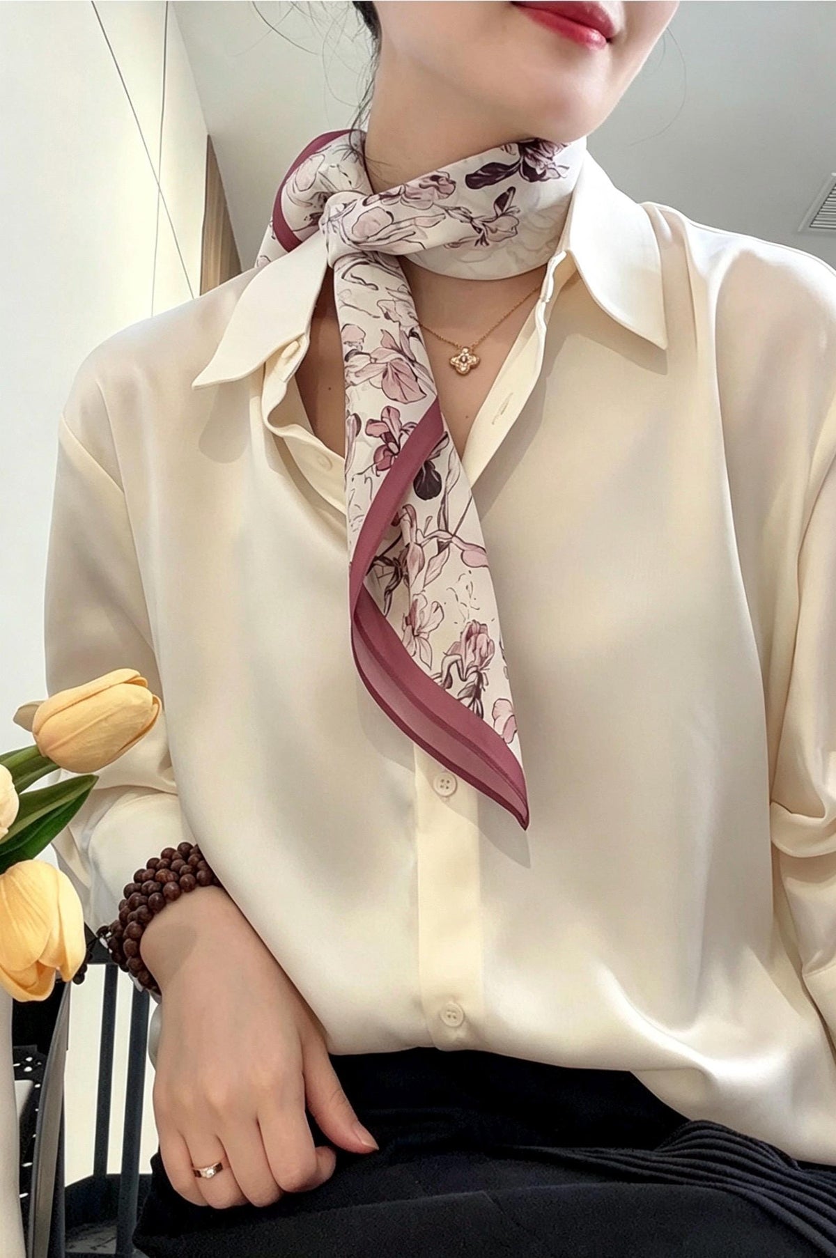 100% Mulberry Silk Scarf 26"x26" 65x65CM, Floral Butterfly Square Bandana, Silk Crepe de Chine Neck Scarf, Luxury Summer Gift for Her