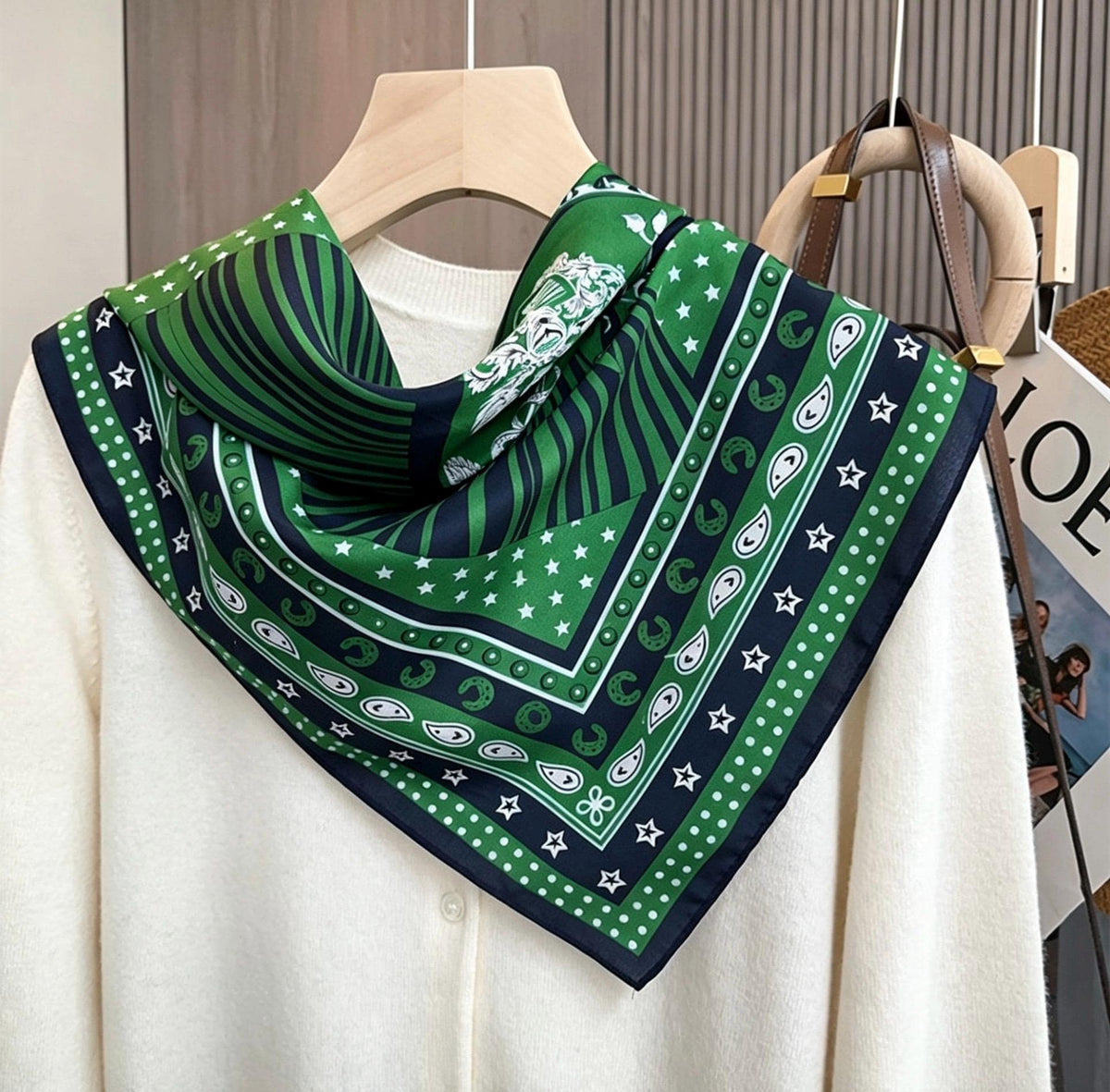 100% Silk Scarf 26"x26" 65x65cm Luxury Crepe de Chine Mulberry Silk Neckerchief Elegant Retro Artistic Shawl Bandana Gift for Her
