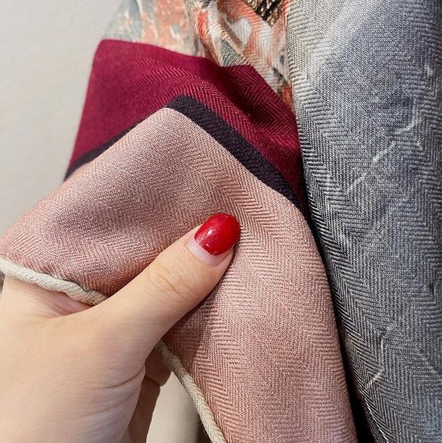 Silk Wool Scarf 53"x53" 135x135cm Reversible Herringbone Shawl Large Autumn Winter Wrap Elegant Luxury Gradient Art Gift